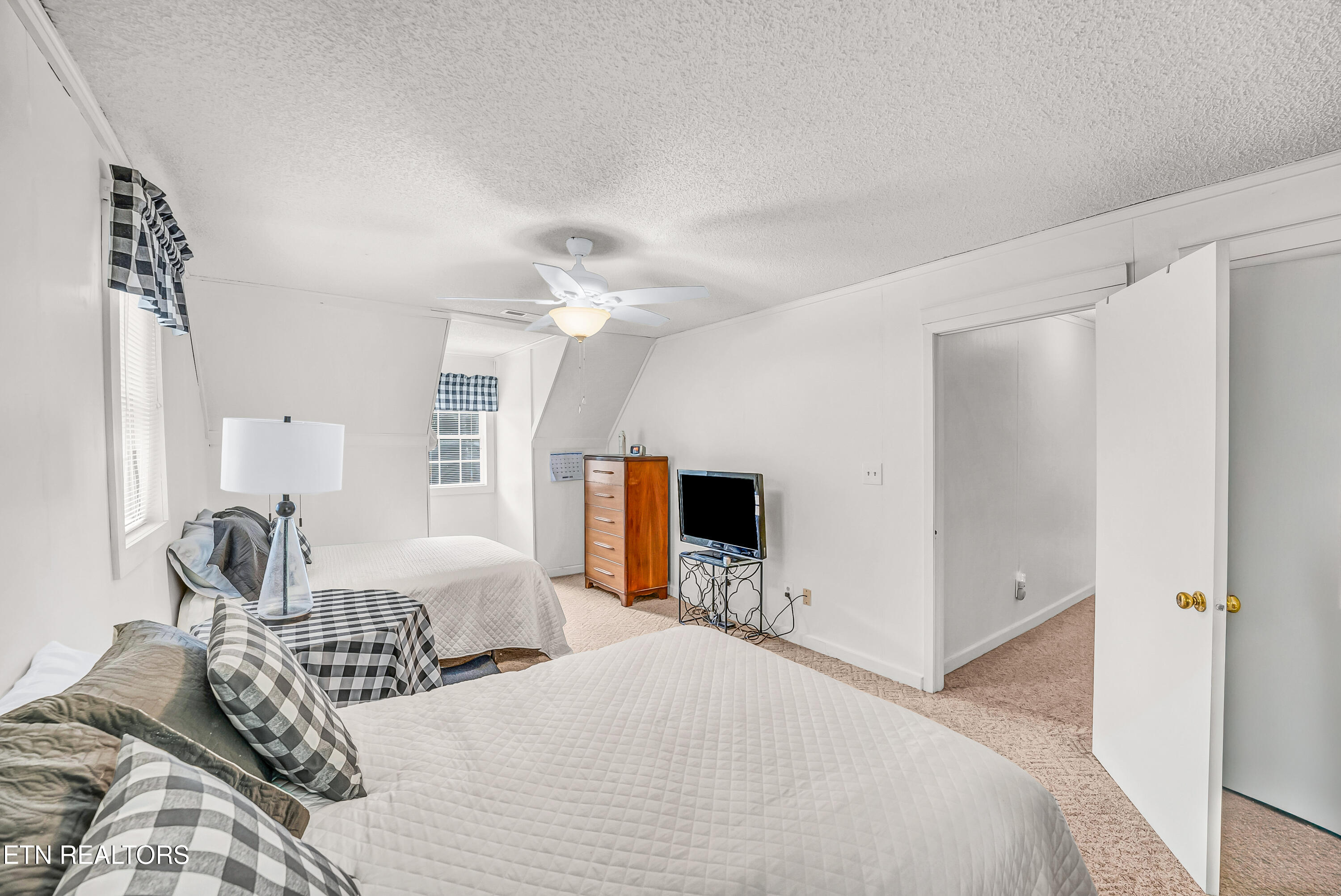 2881 Maples Branch Road Sevierville TN 37876