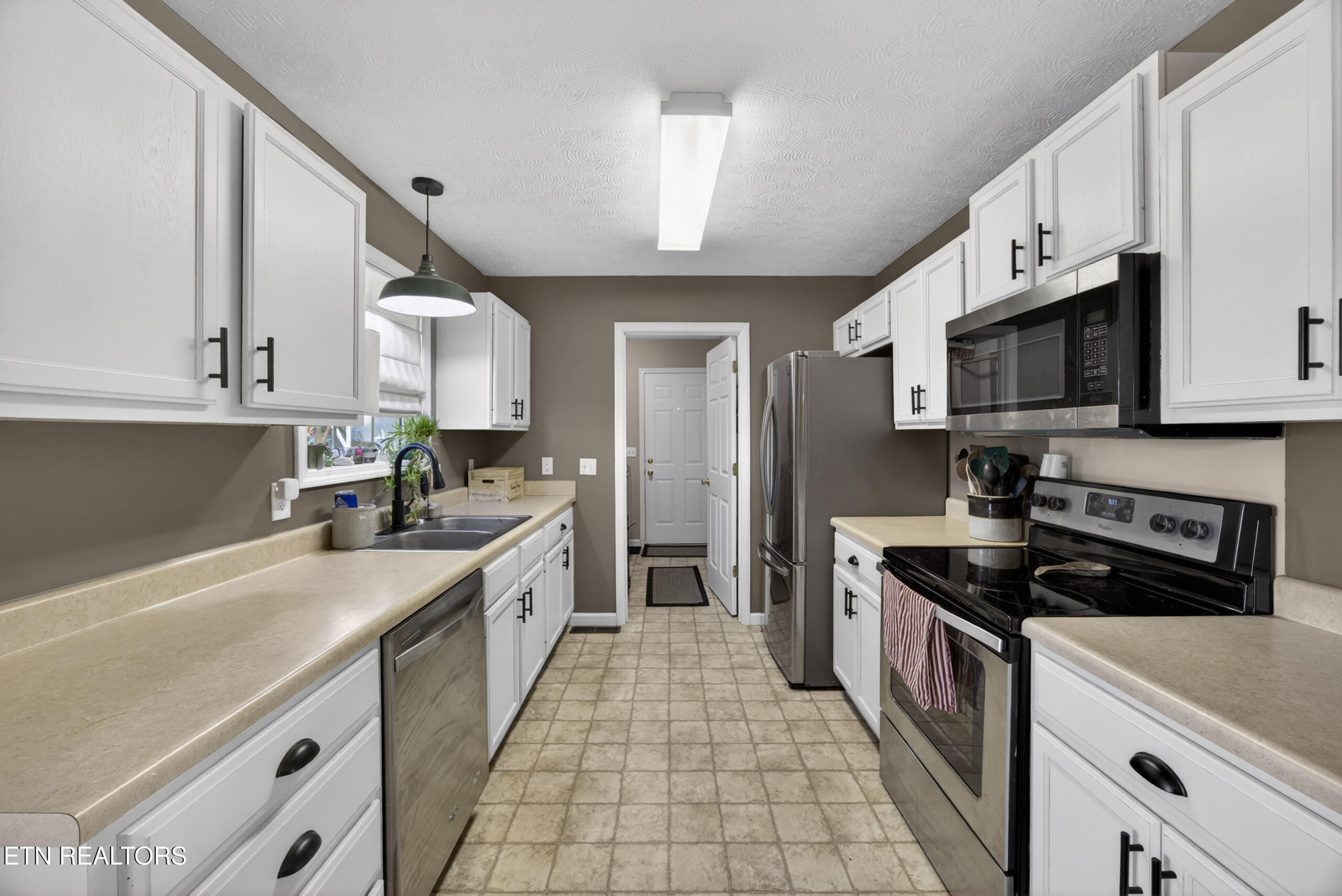 1959 Amber Meadows Road Cookeville TN 38506