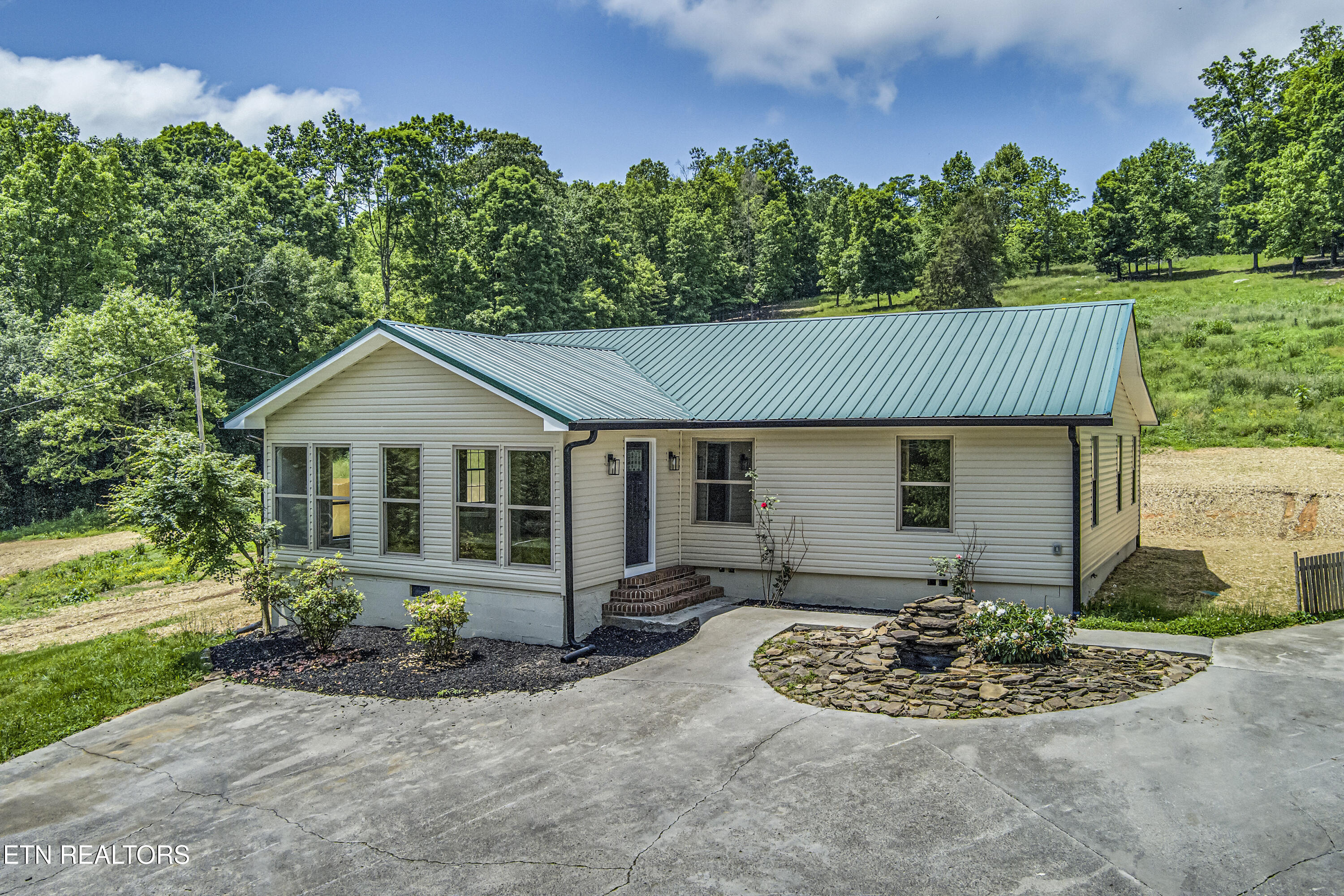612 County Road 110 Athens TN 37303