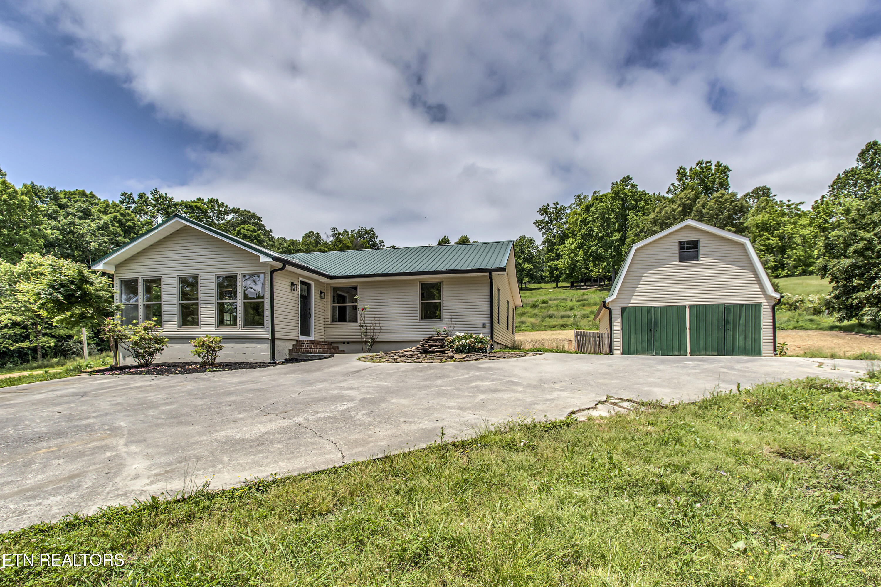 612 County Road 110 Athens TN 37303