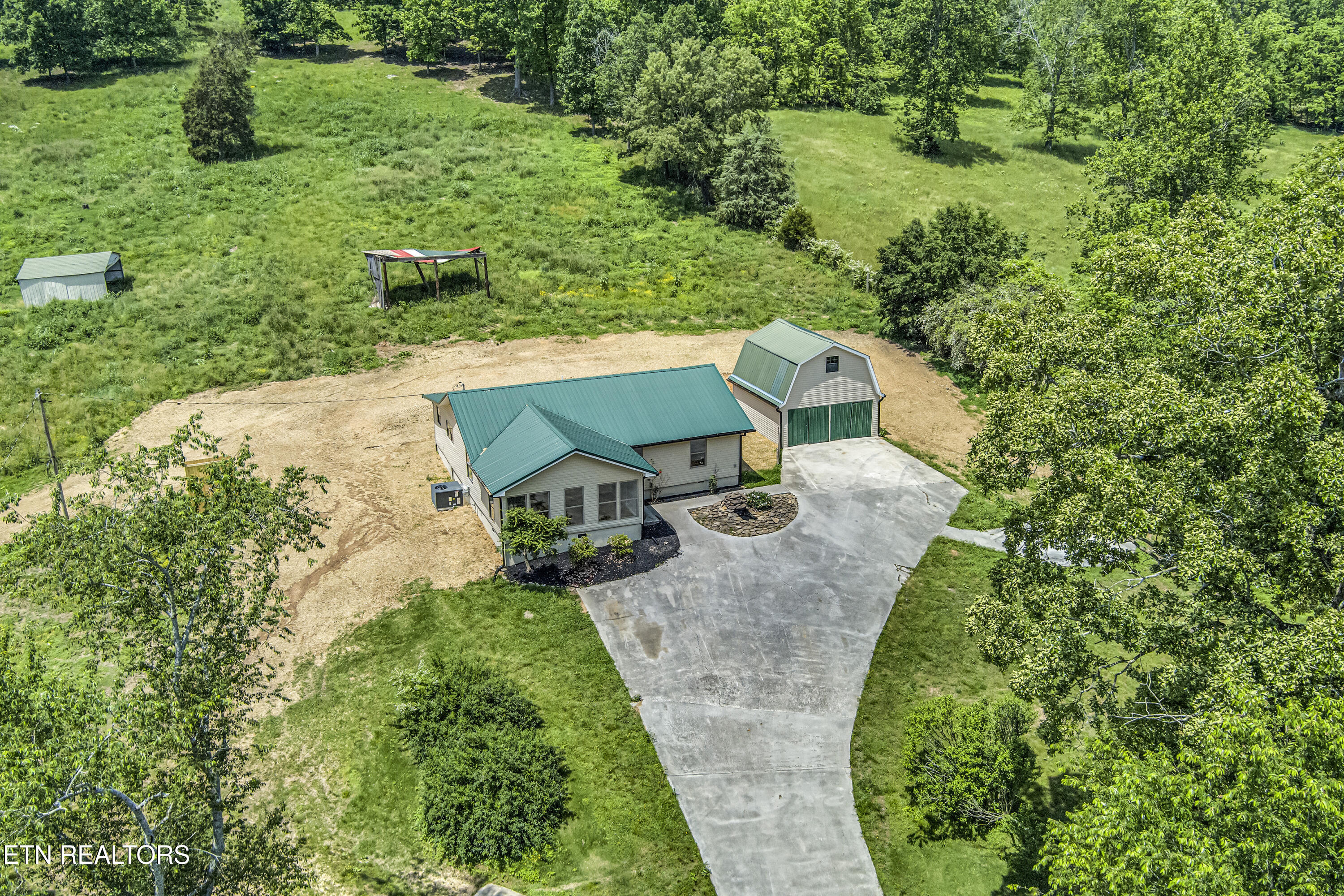 612 County Road 110 Athens TN 37303