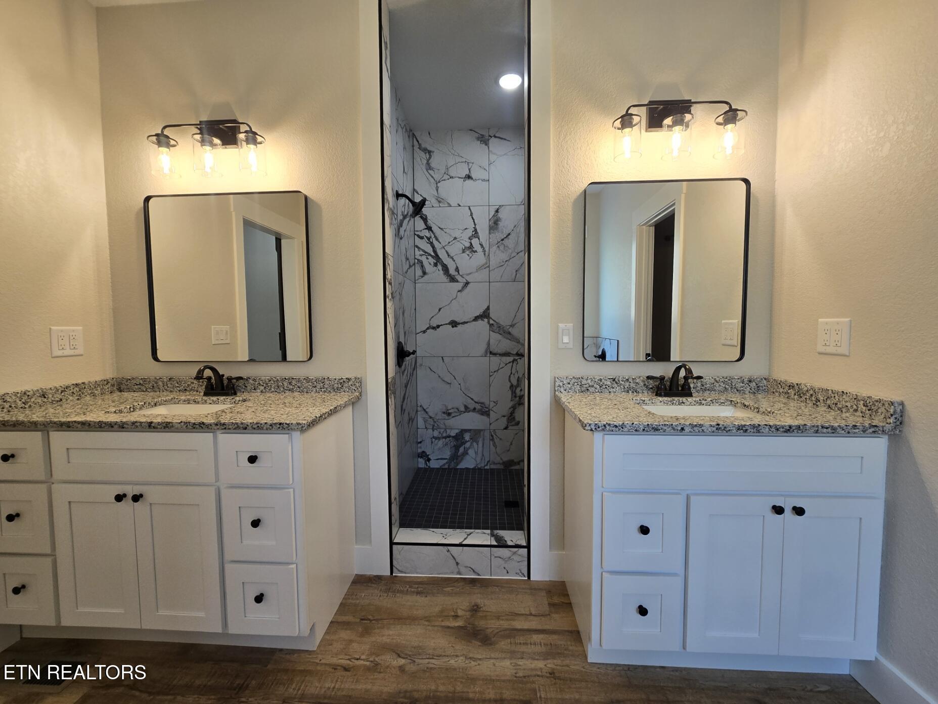 908 Evelyn Private Drive Huntsville TN 37756