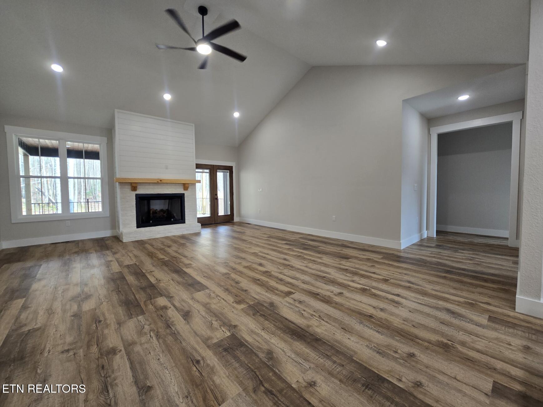 908 Evelyn Private Drive Huntsville TN 37756