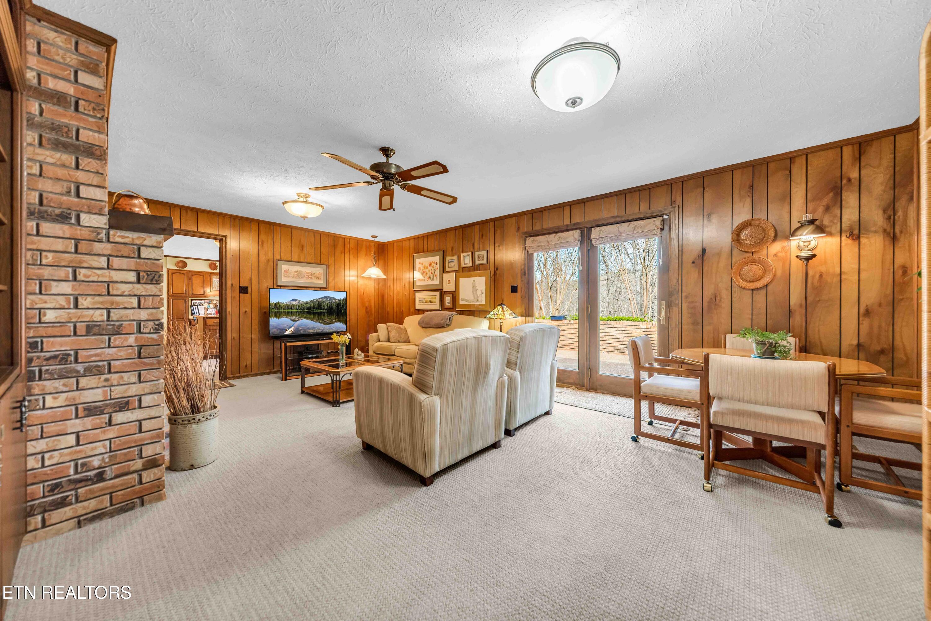 2012 Duck Cove Drive Knoxville TN 37922