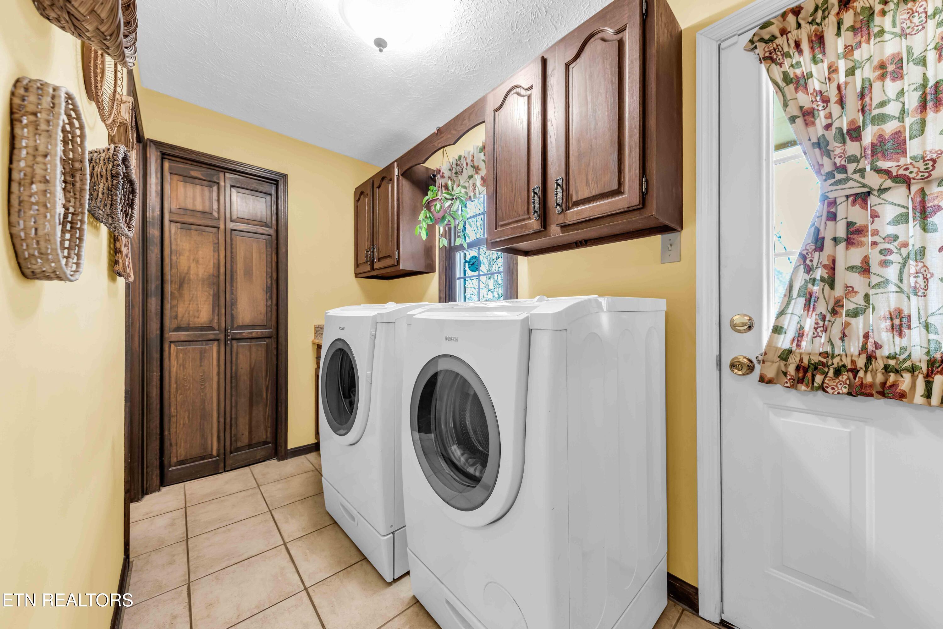 2012 Duck Cove Drive Knoxville TN 37922