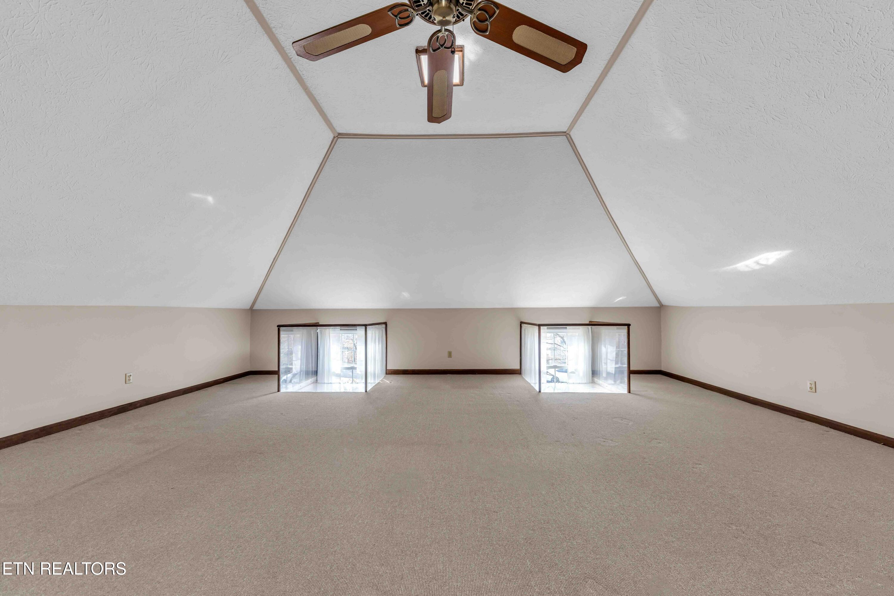 2012 Duck Cove Drive Knoxville TN 37922
