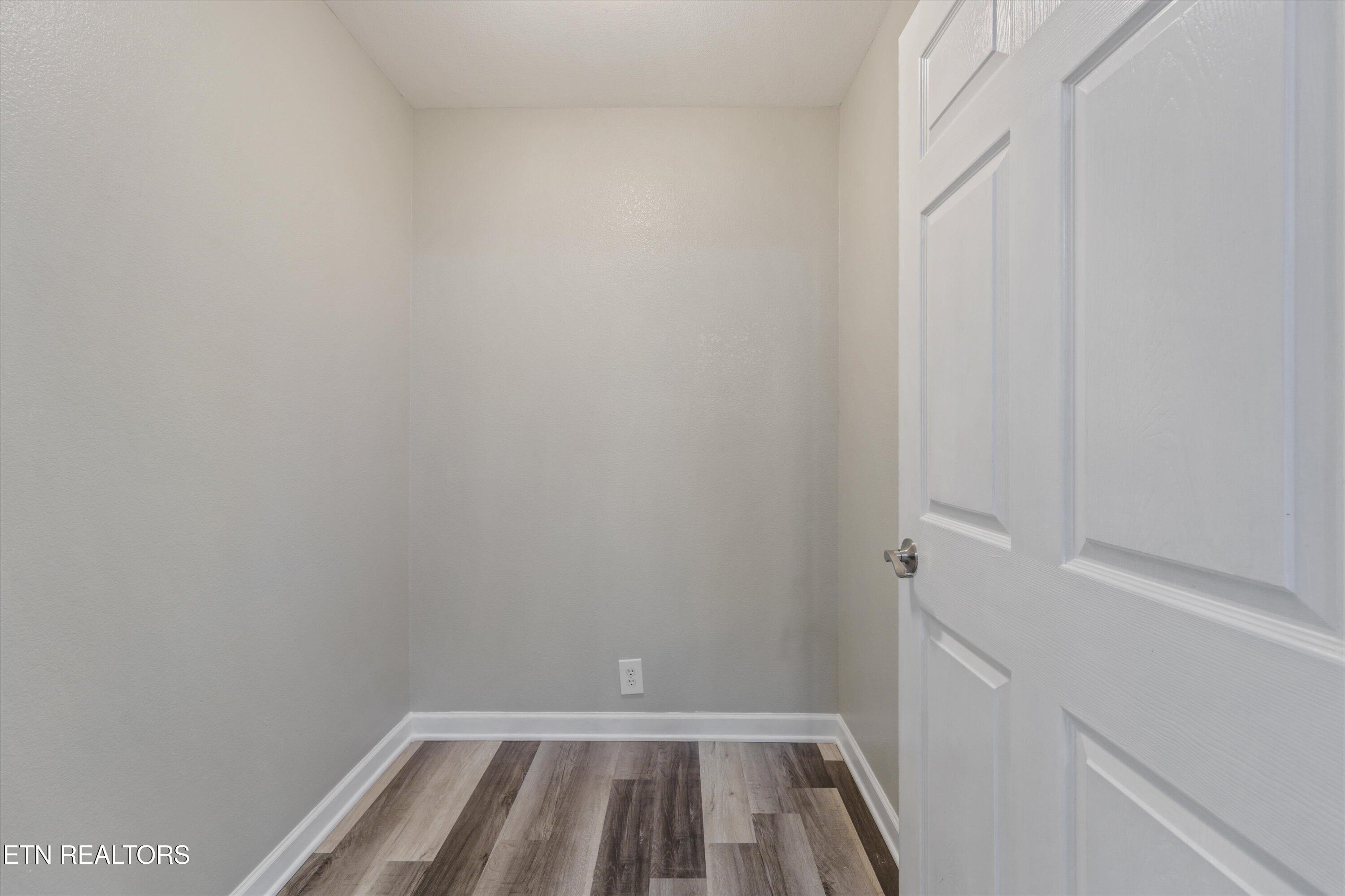 239 Carroll Hollow Road Clinton TN 37716