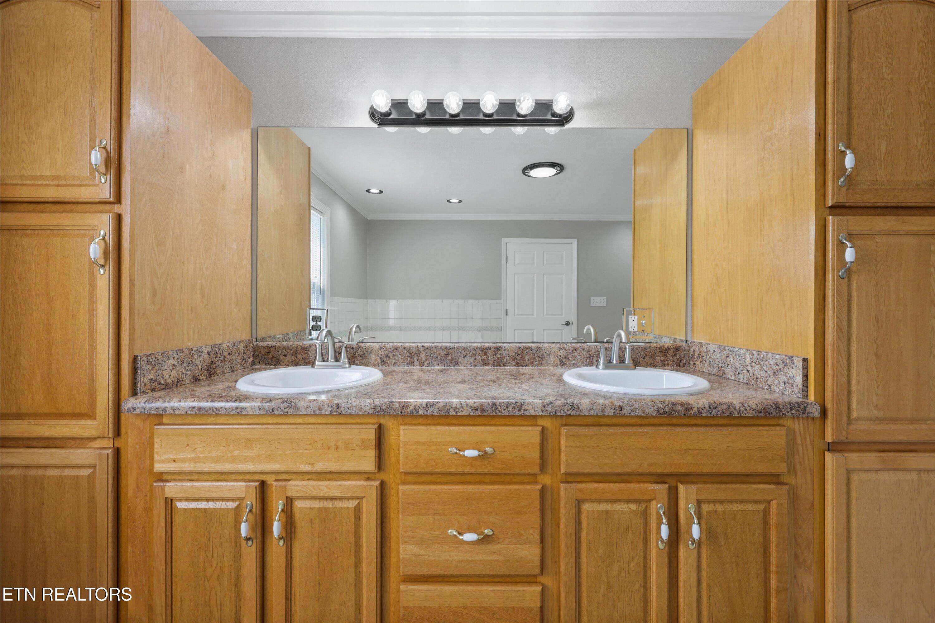 239 Carroll Hollow Road Clinton TN 37716