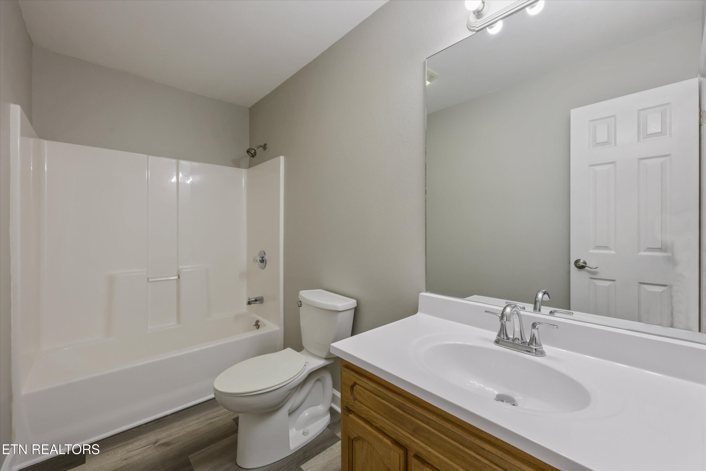 239 Carroll Hollow Road Clinton TN 37716