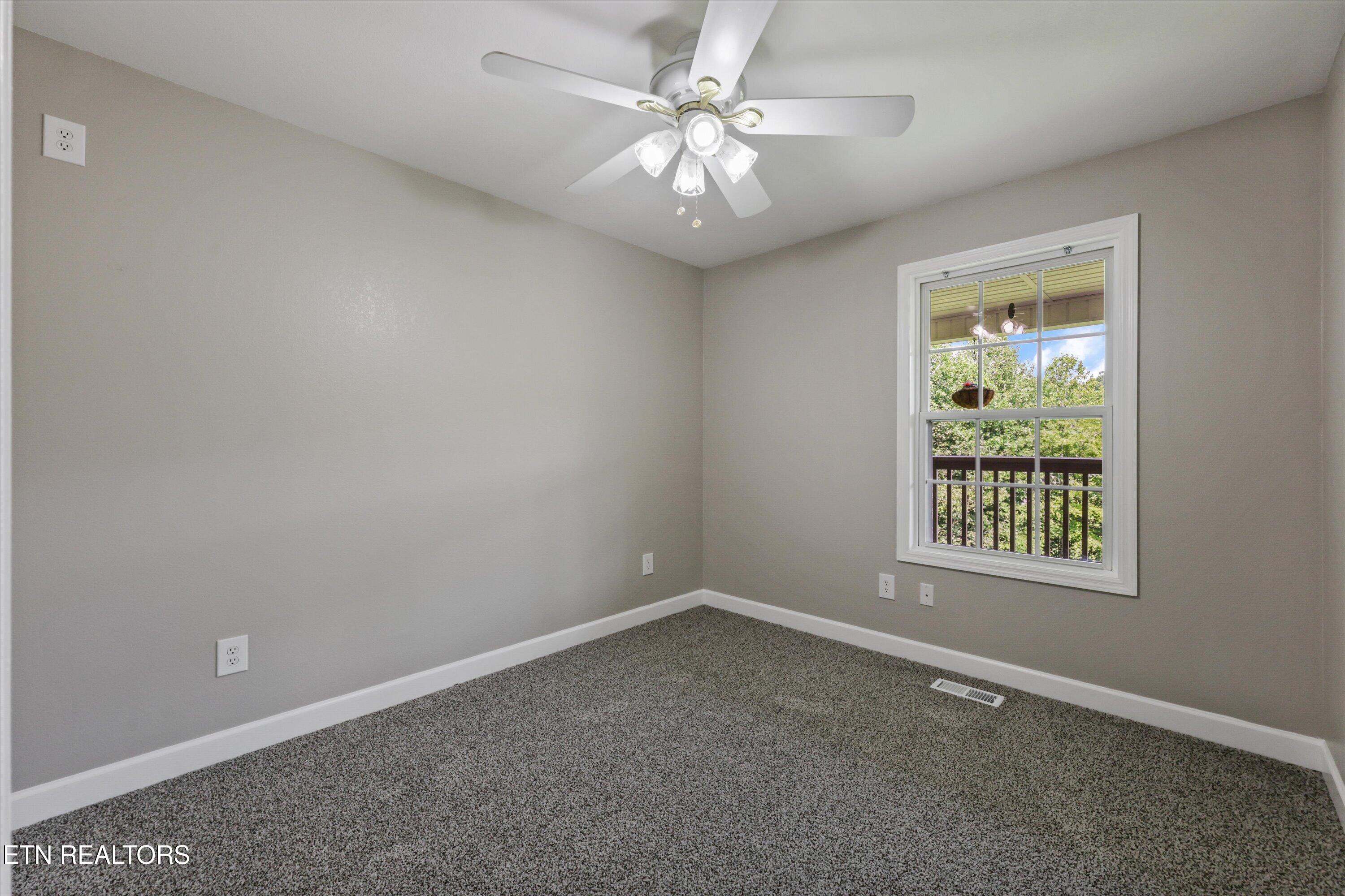 239 Carroll Hollow Road Clinton TN 37716