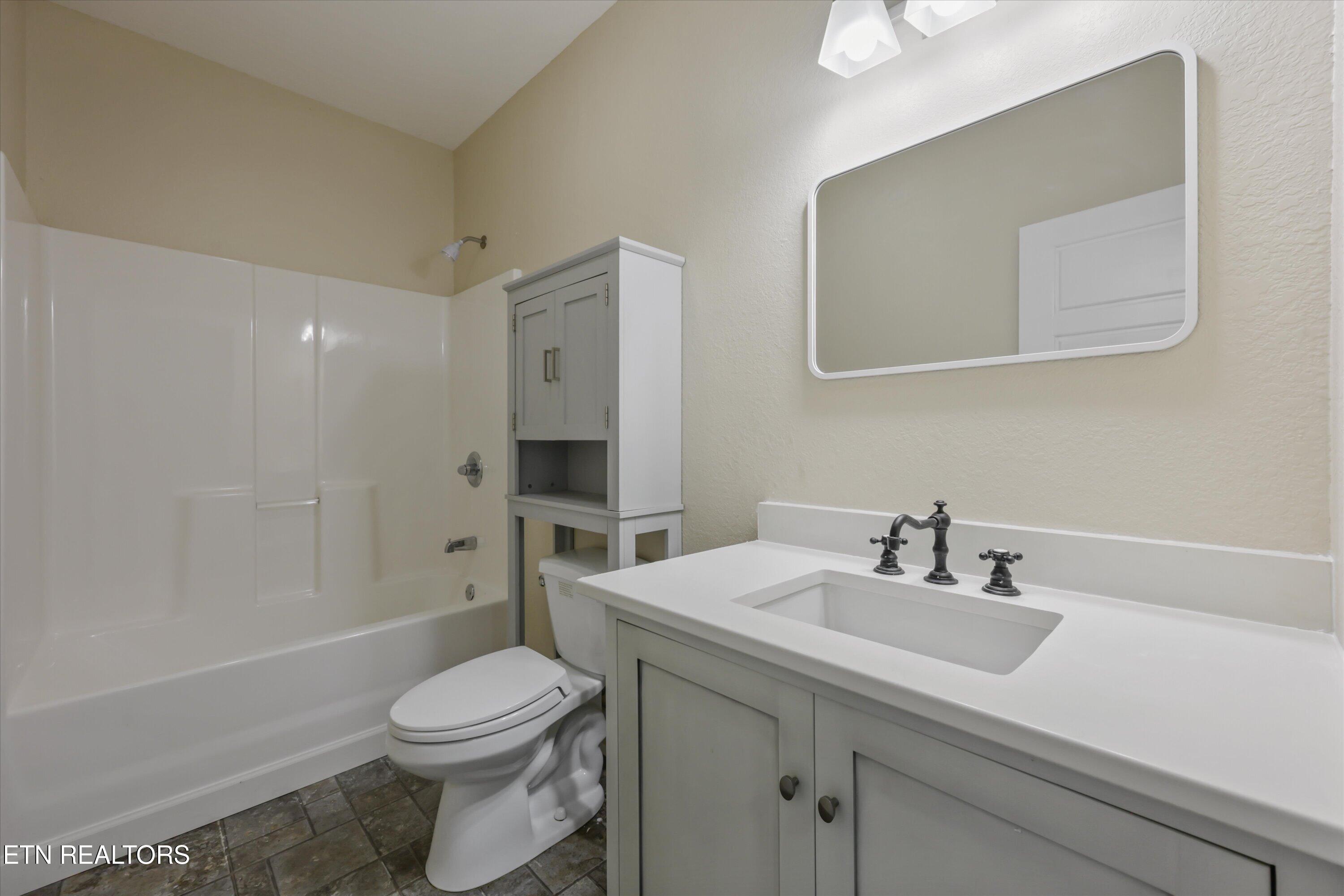 239 Carroll Hollow Road Clinton TN 37716