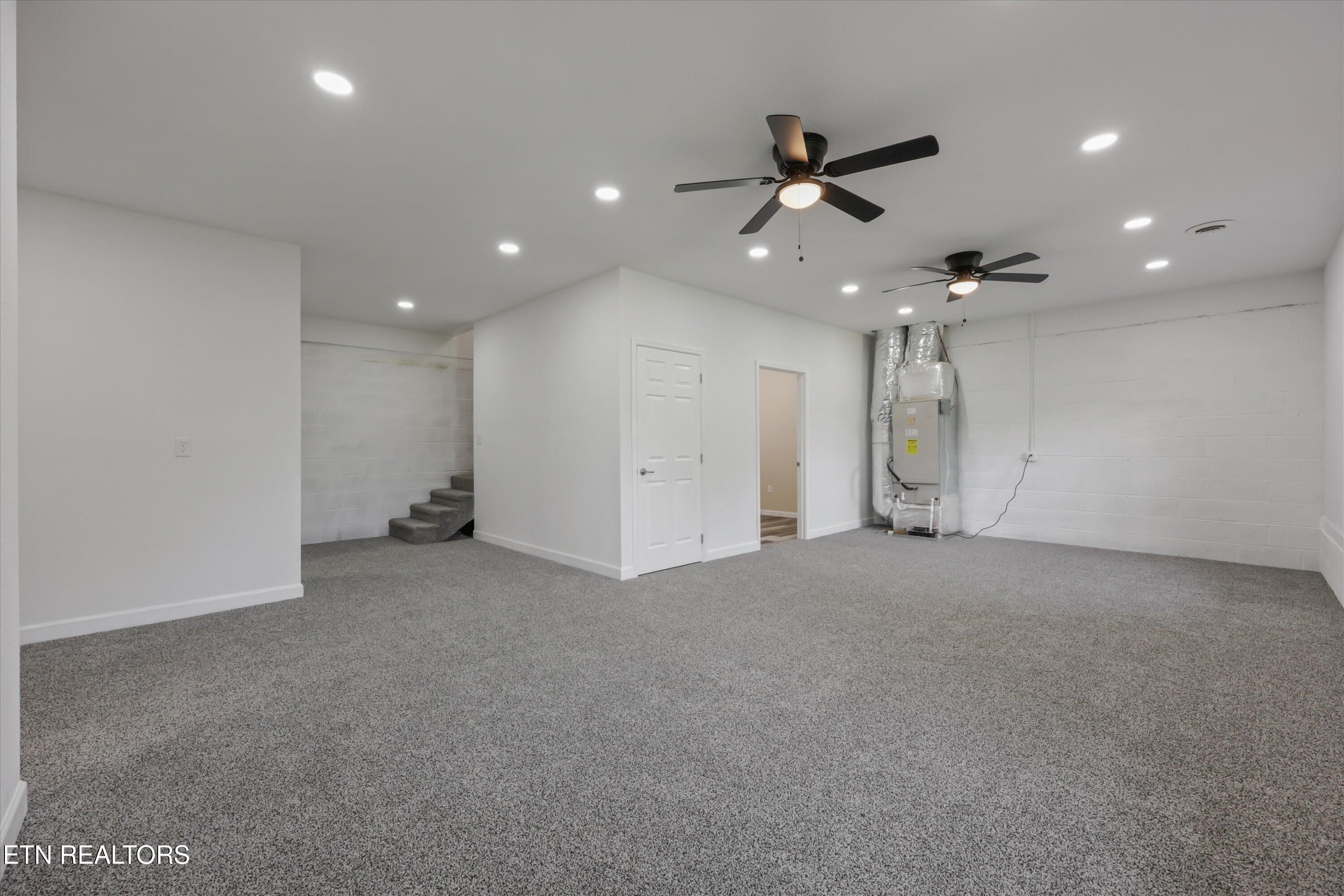 239 Carroll Hollow Road Clinton TN 37716