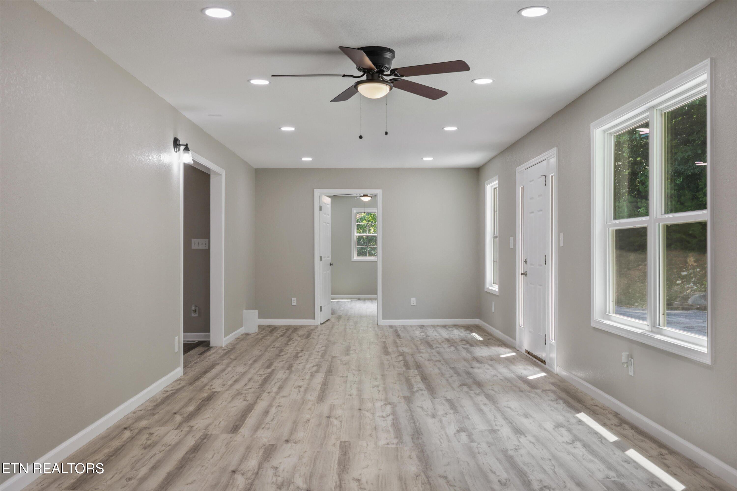 239 Carroll Hollow Road Clinton TN 37716