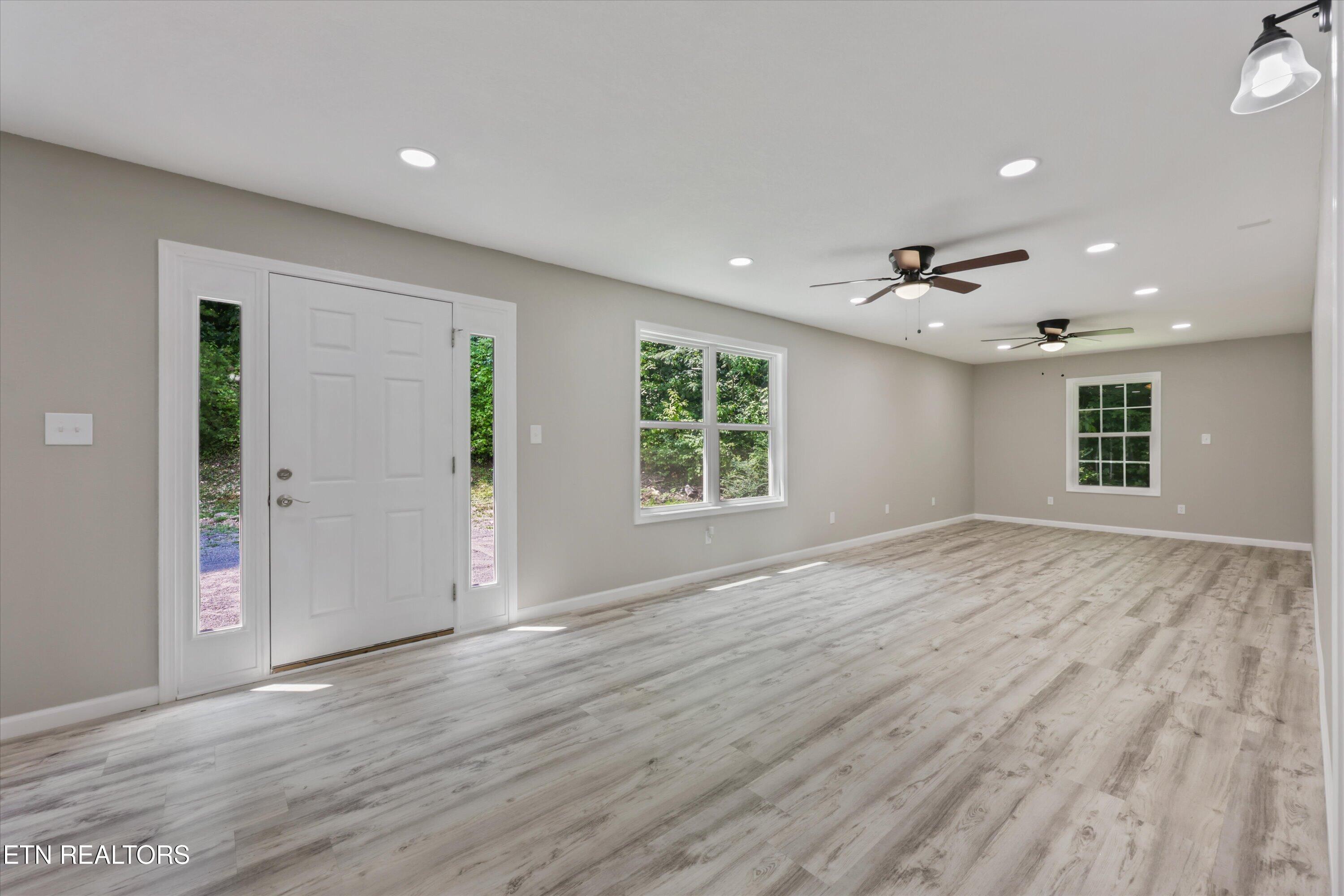 239 Carroll Hollow Road Clinton TN 37716