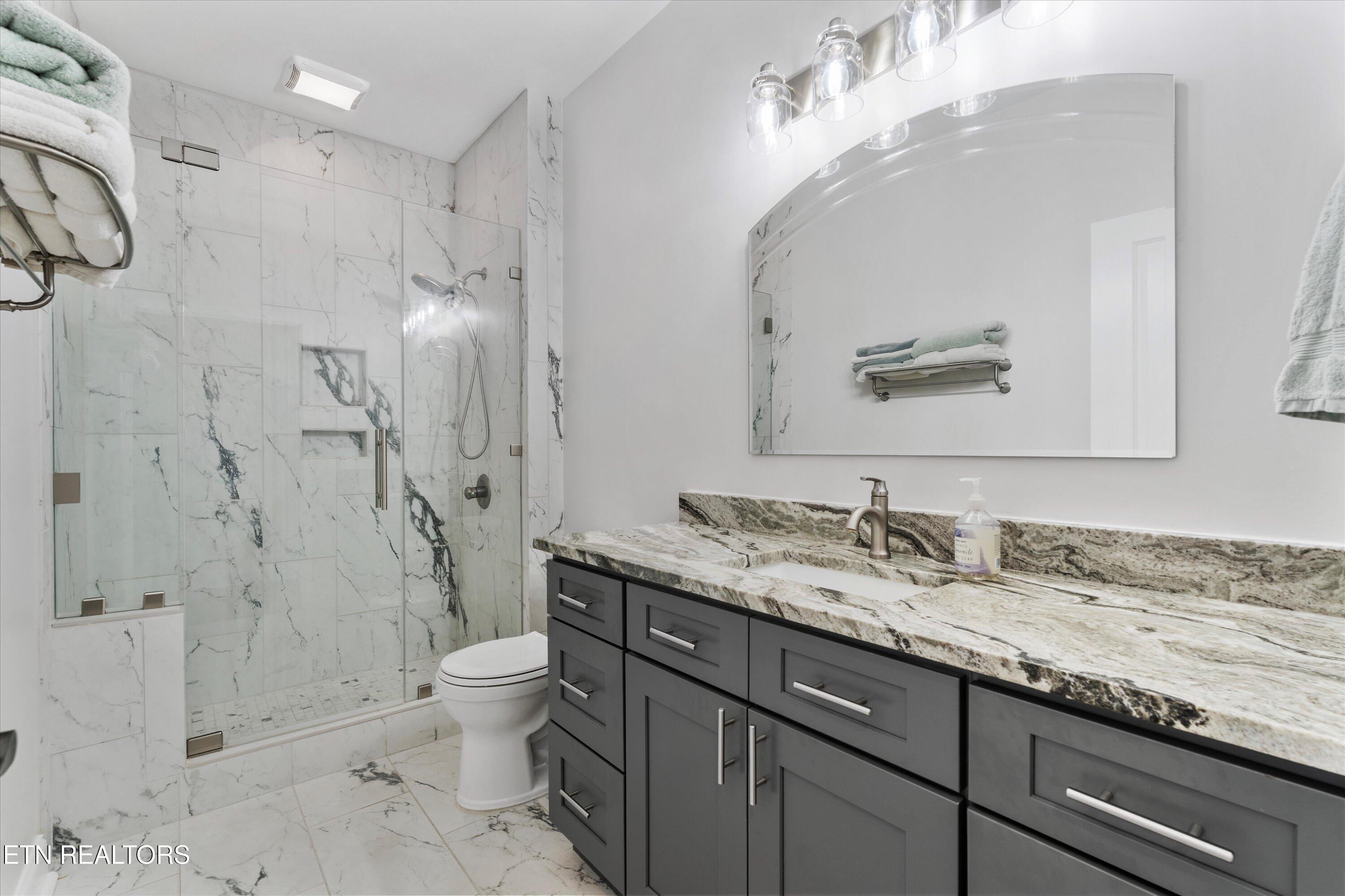 818 Briarstone Lane Knoxville TN 37934