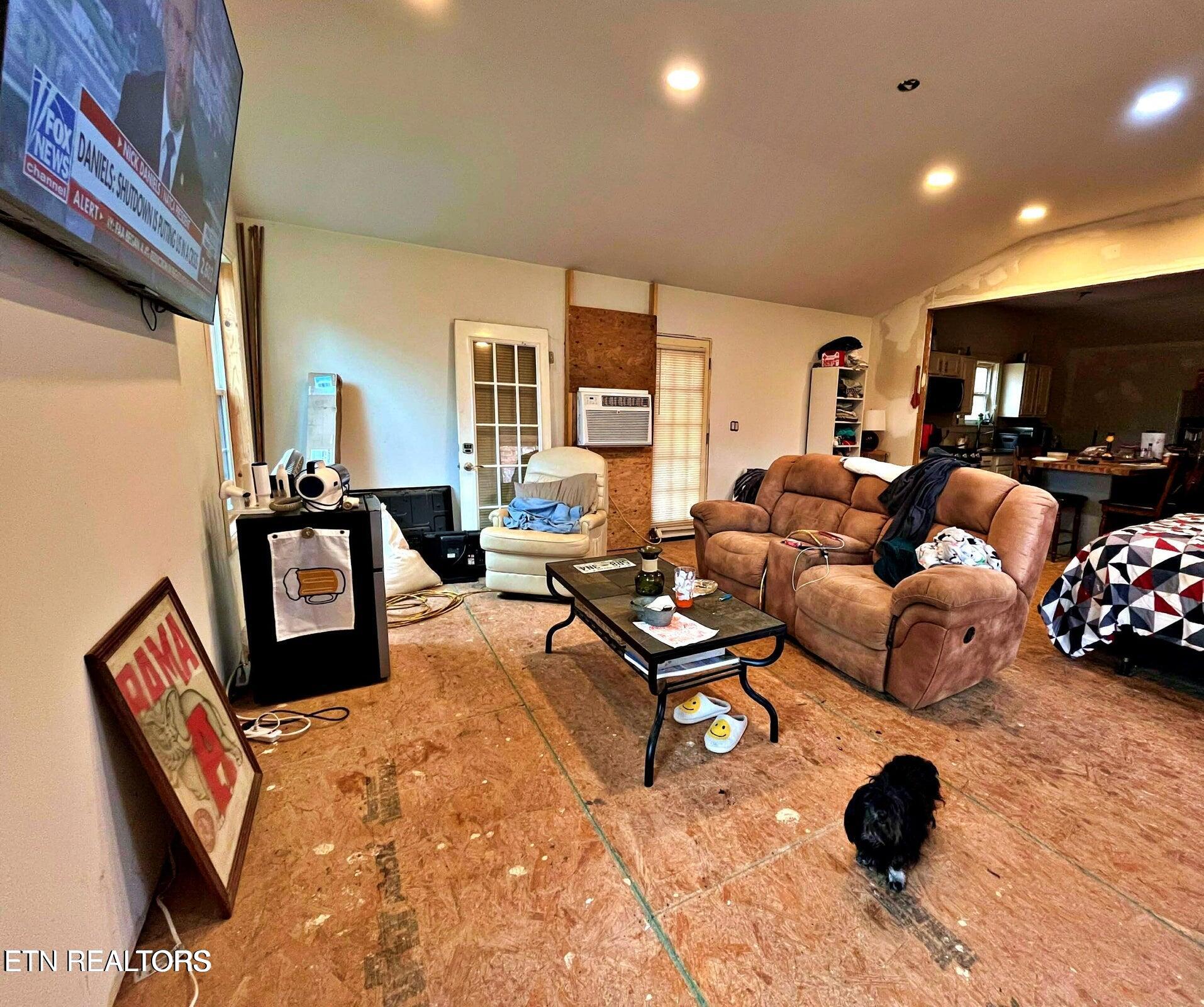 575 Jd Walden Road Ten Mile TN 37880