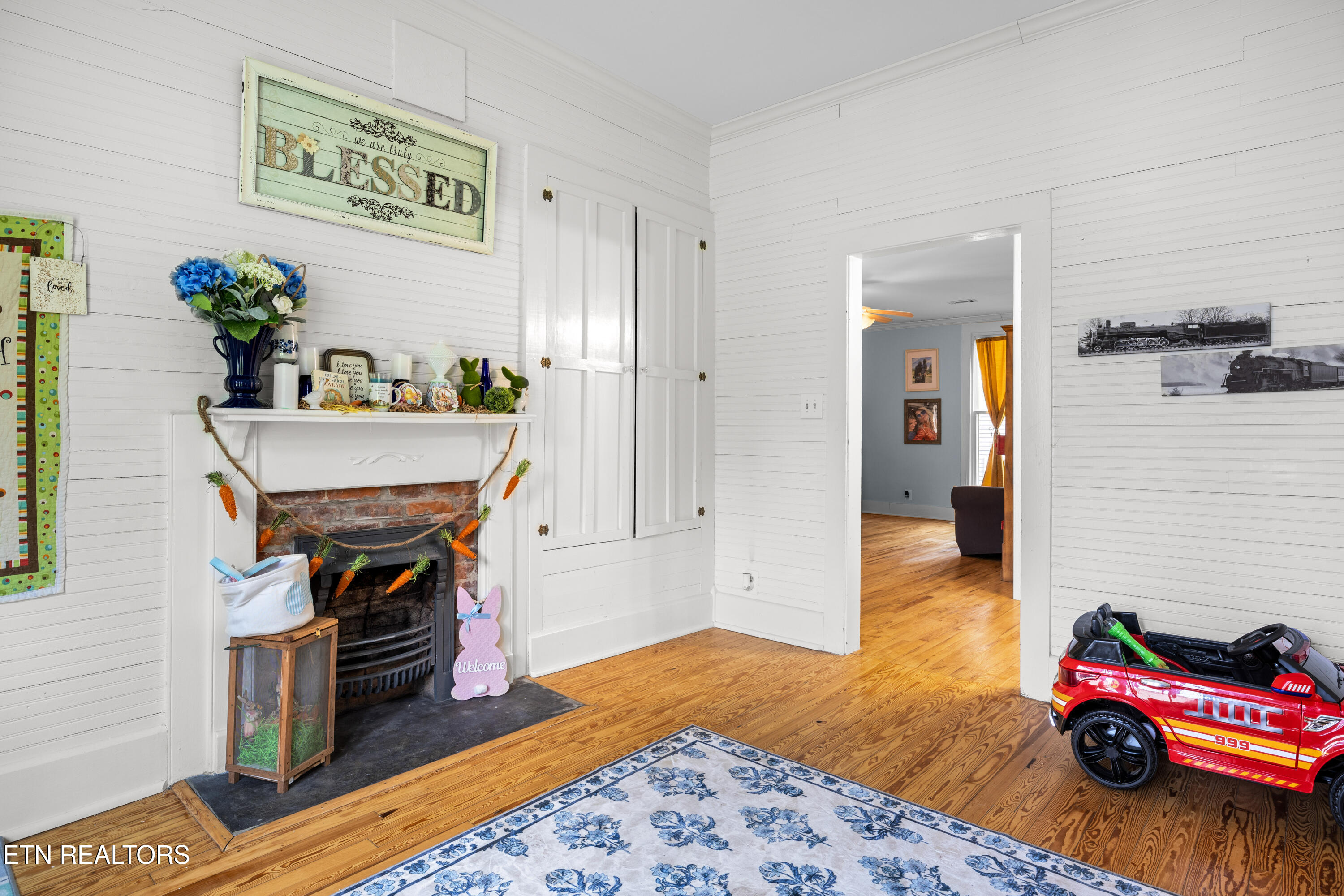 207 Loomis Street Tellico Plains TN 37385