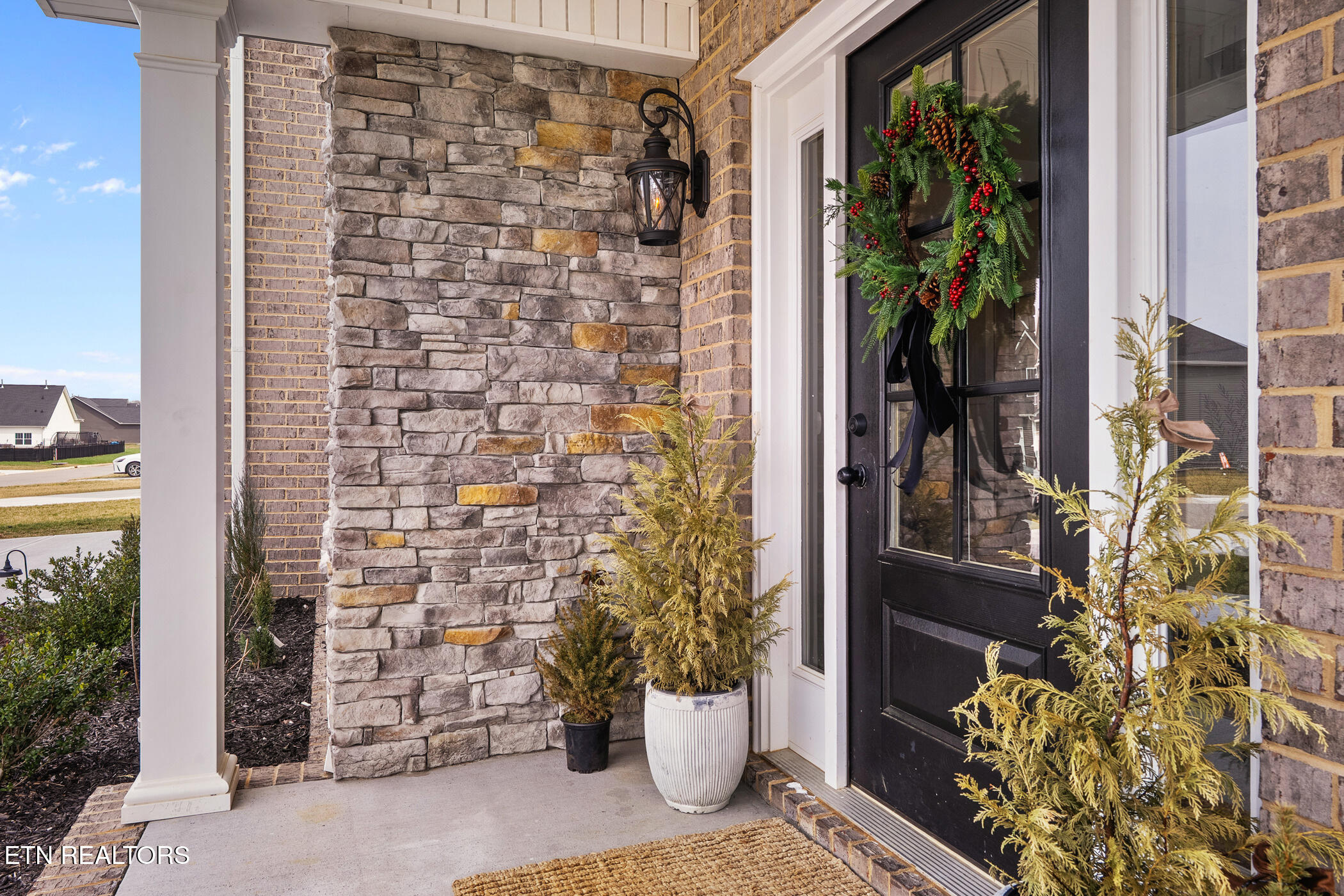 2462 Tributary Drive Sevierville TN 37876