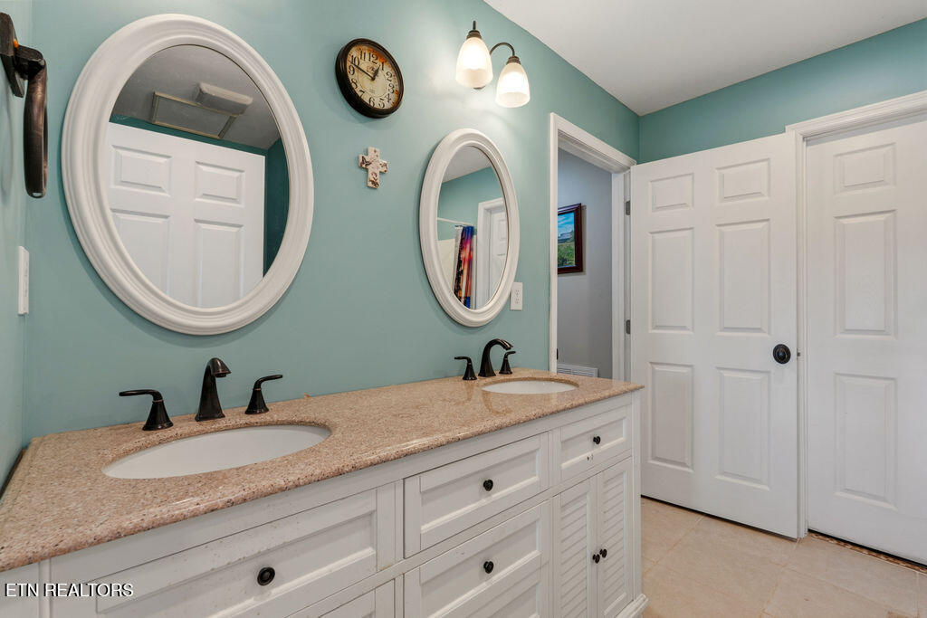 479 Engel Road Loudon TN 37774