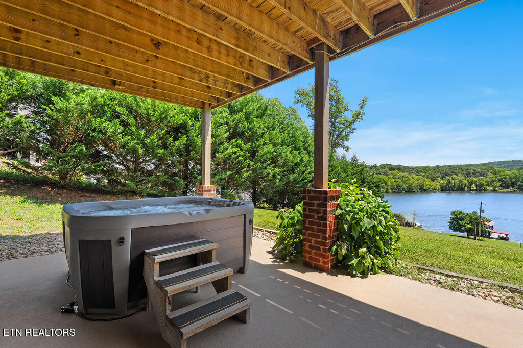 479 Engel Road Loudon TN 37774