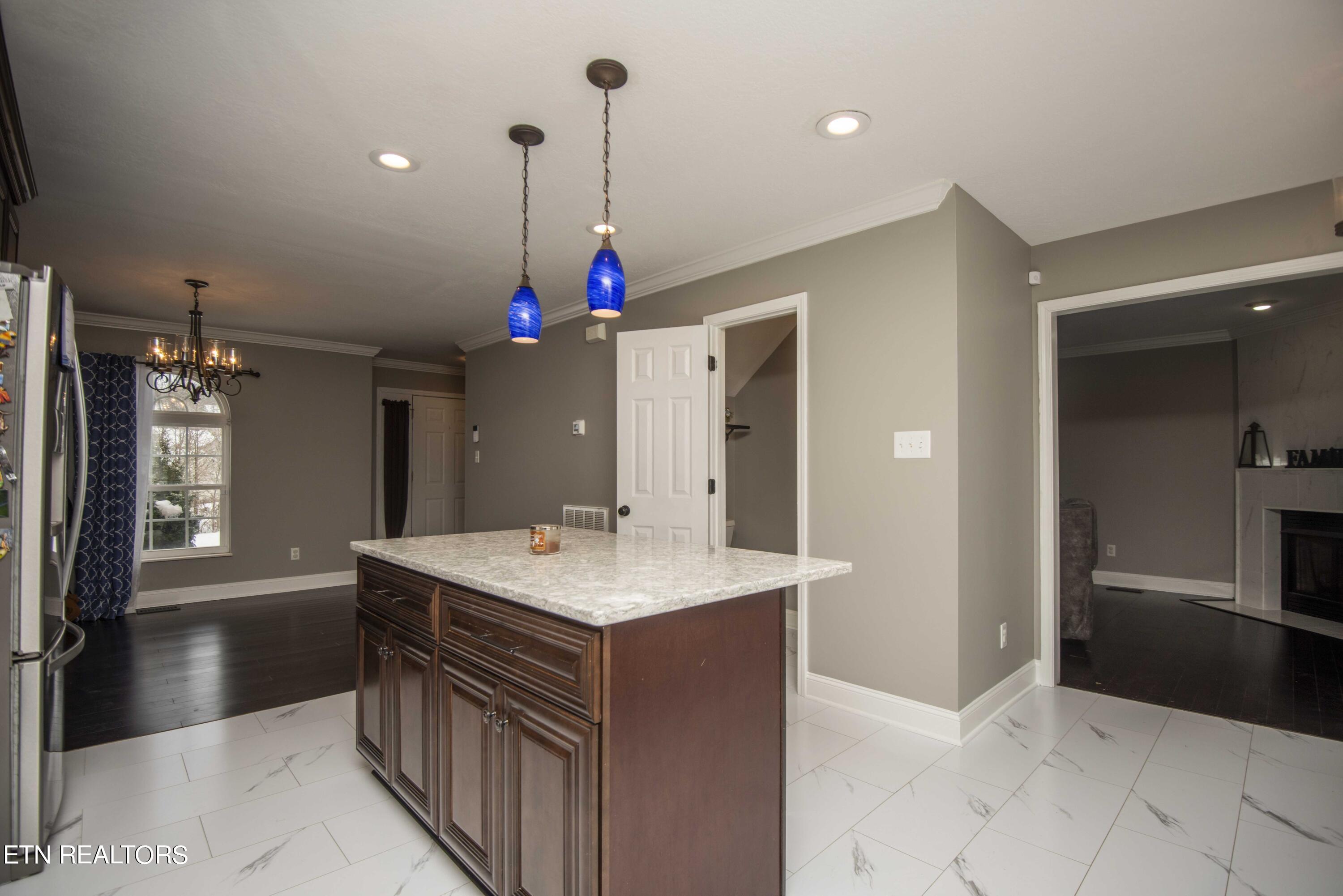 8215 Woodpath Lane Powell TN 37849