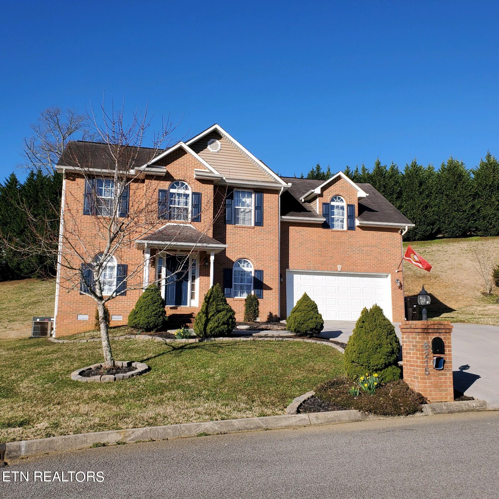 8215 Woodpath Lane Powell TN 37849