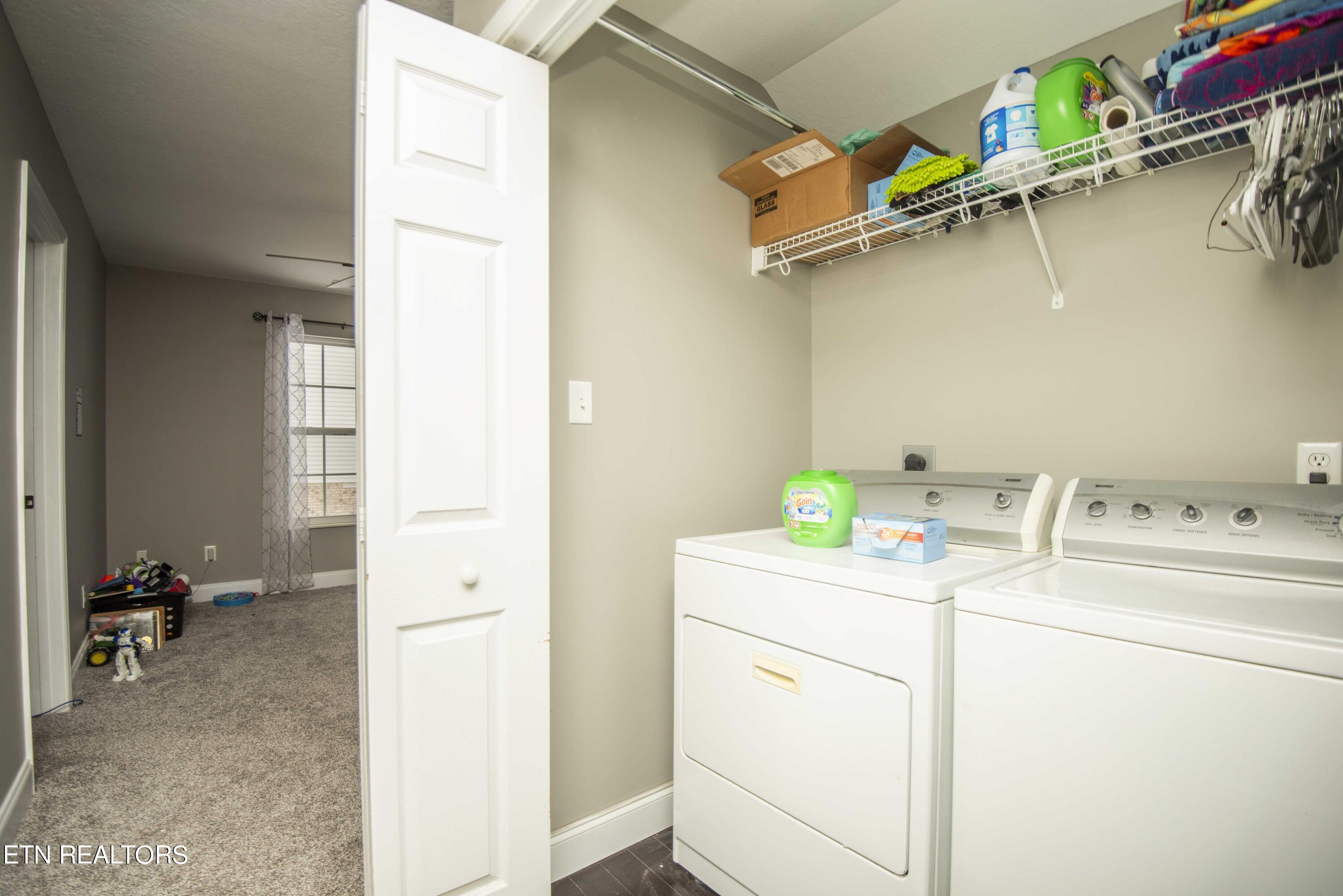 8215 Woodpath Lane Powell TN 37849