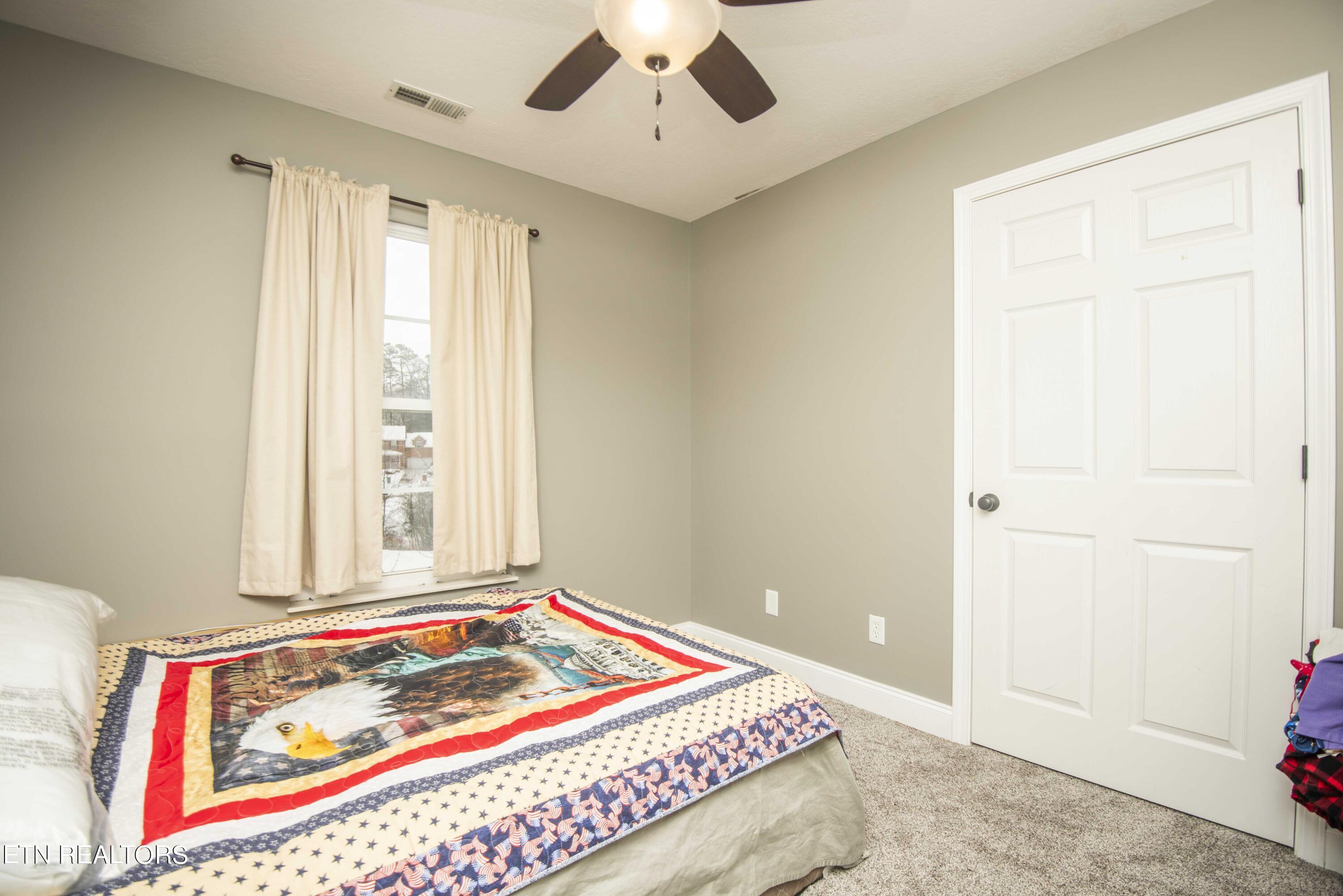 8215 Woodpath Lane Powell TN 37849