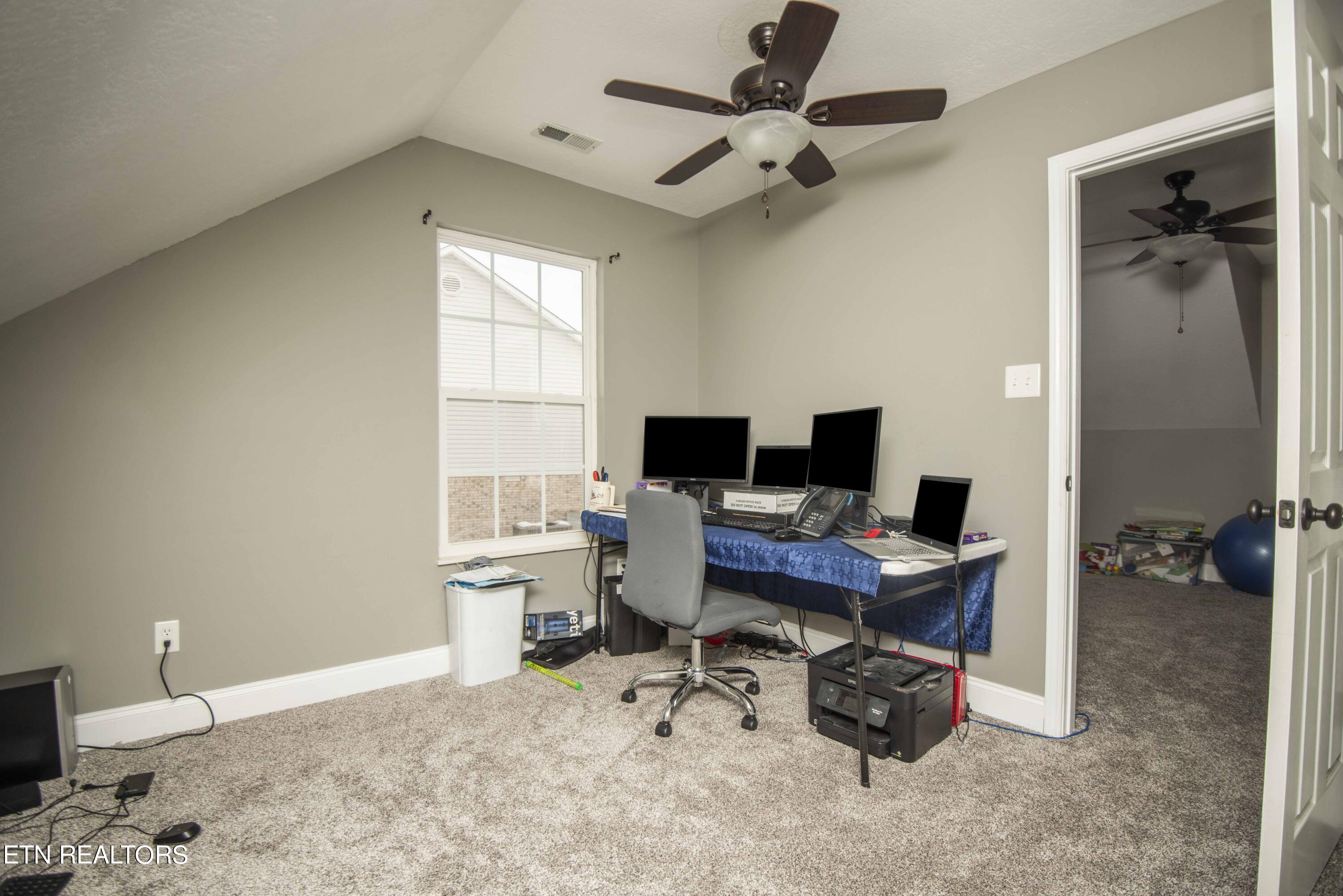 8215 Woodpath Lane Powell TN 37849