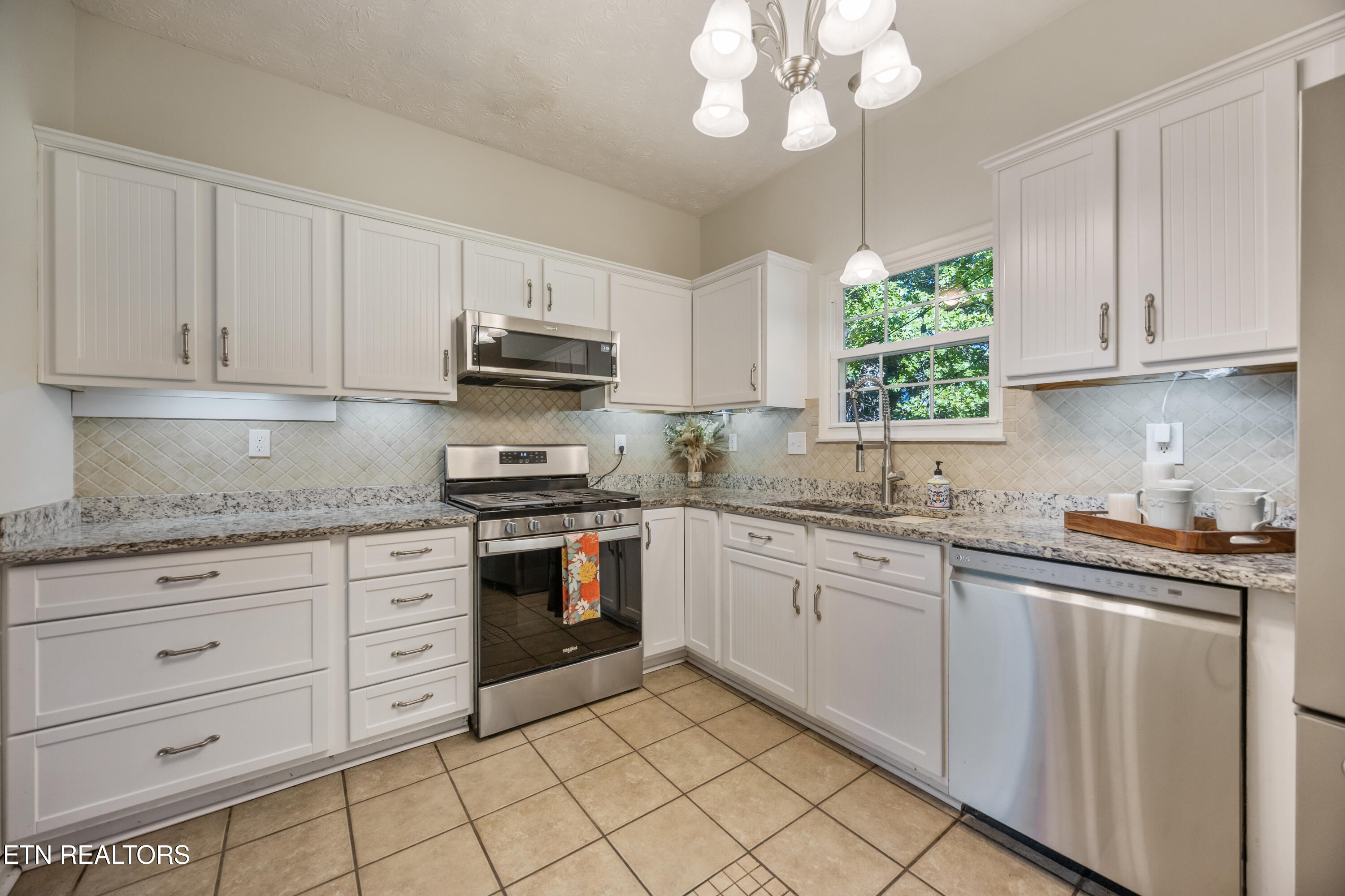 9800 Crestline Drive Knoxville TN 37922