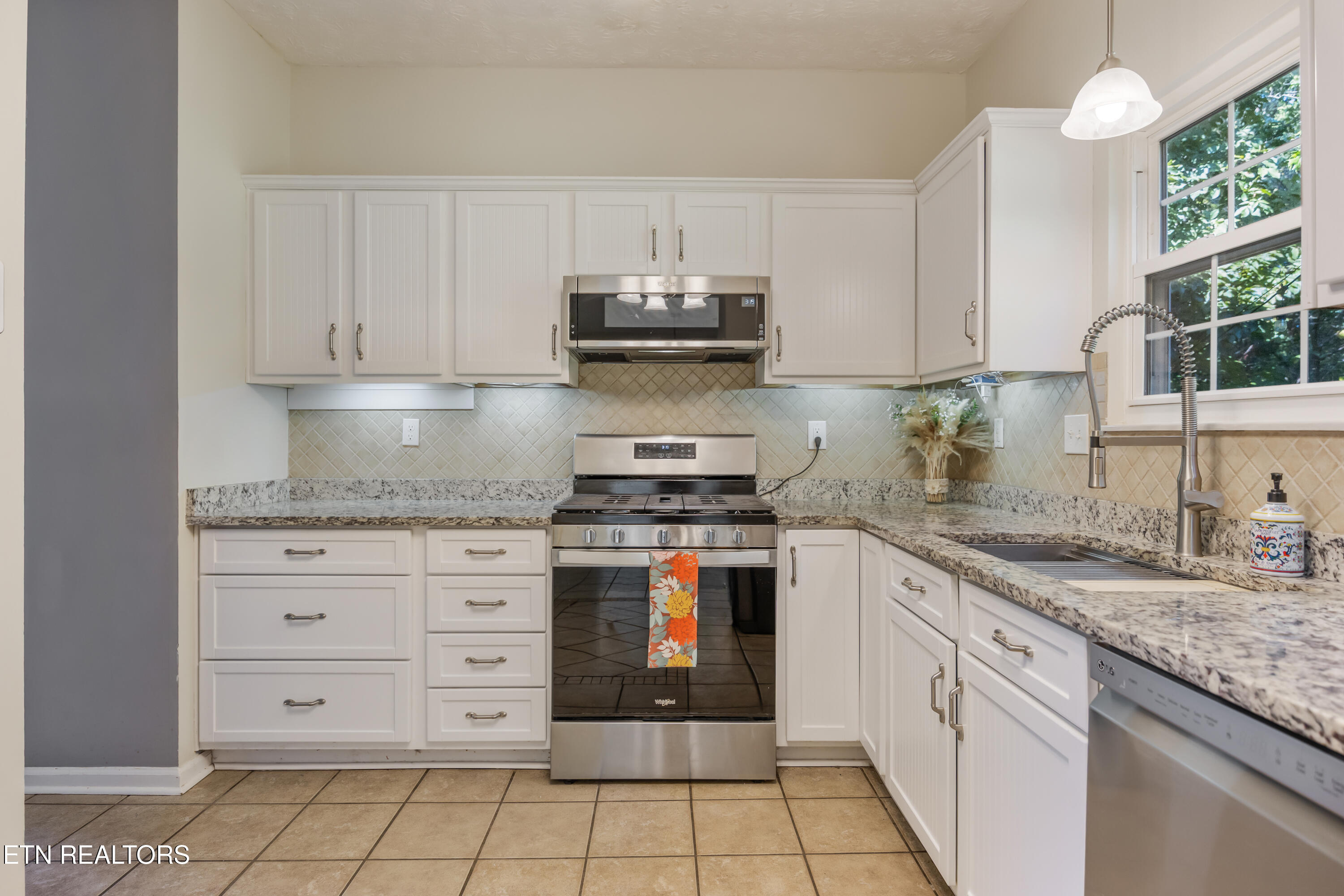 9800 Crestline Drive Knoxville TN 37922
