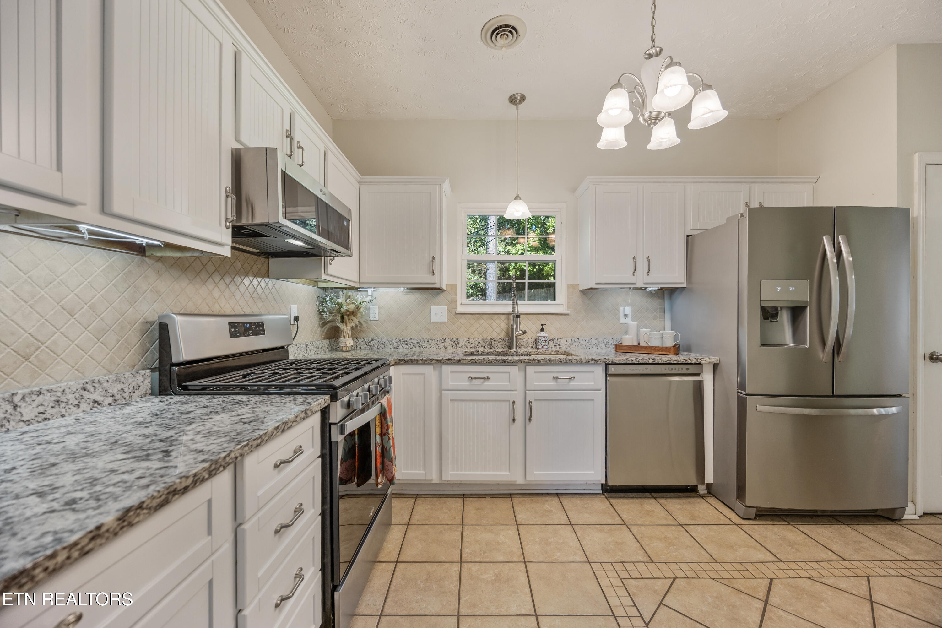 9800 Crestline Drive Knoxville TN 37922