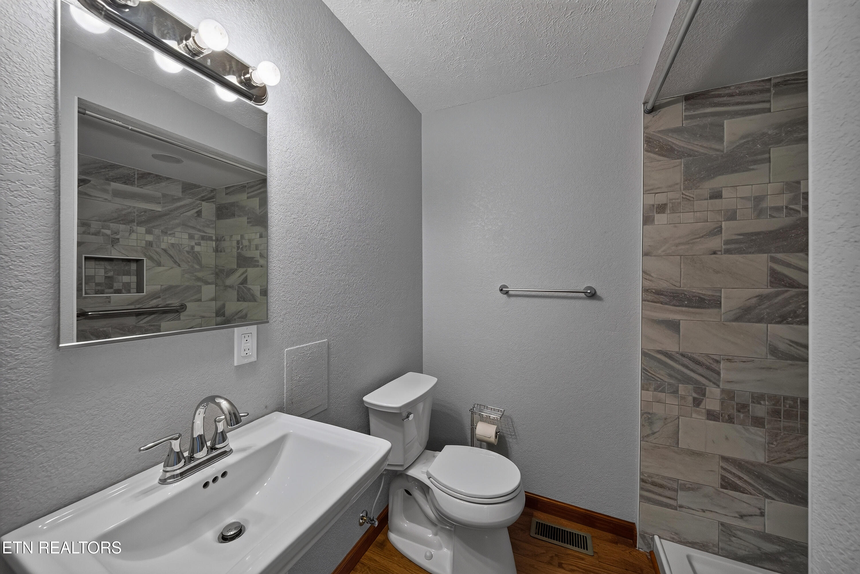 1023 Minnesota Avenue Knoxville TN 37921