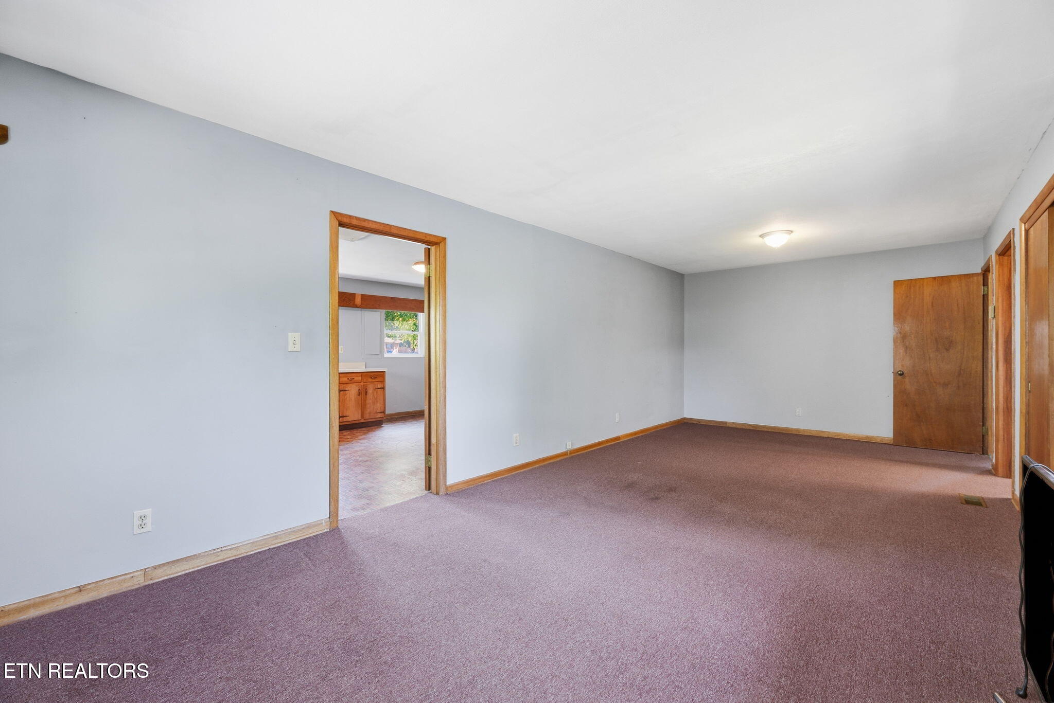 411 Woodland Drive Clinton TN 37716