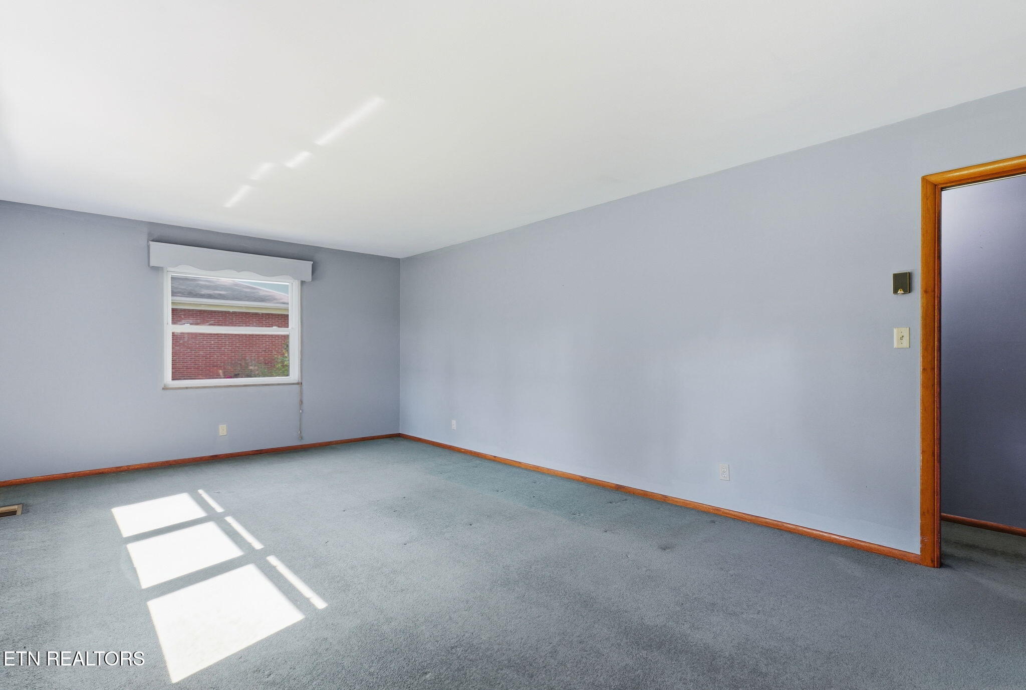 411 Woodland Drive Clinton TN 37716