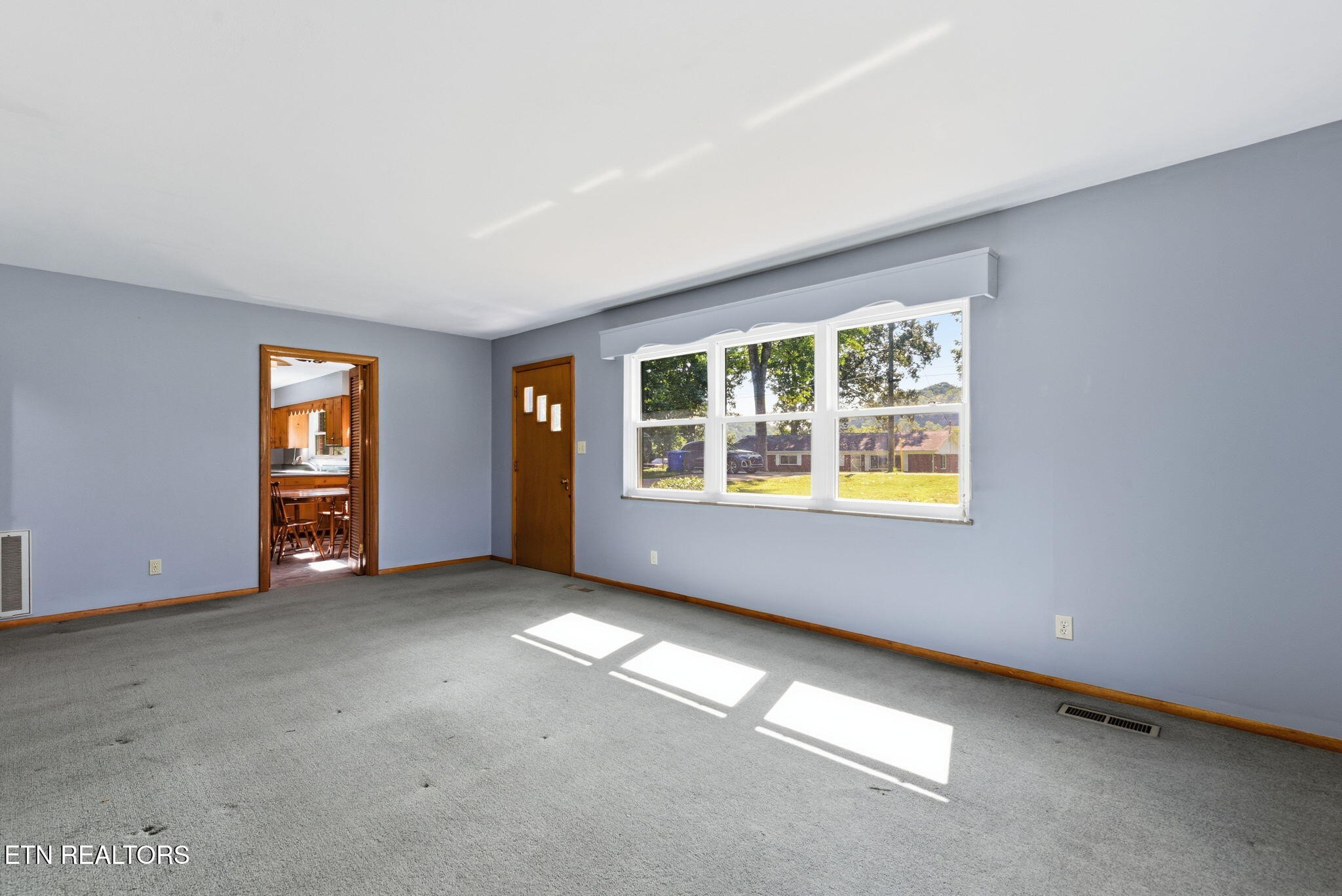411 Woodland Drive Clinton TN 37716