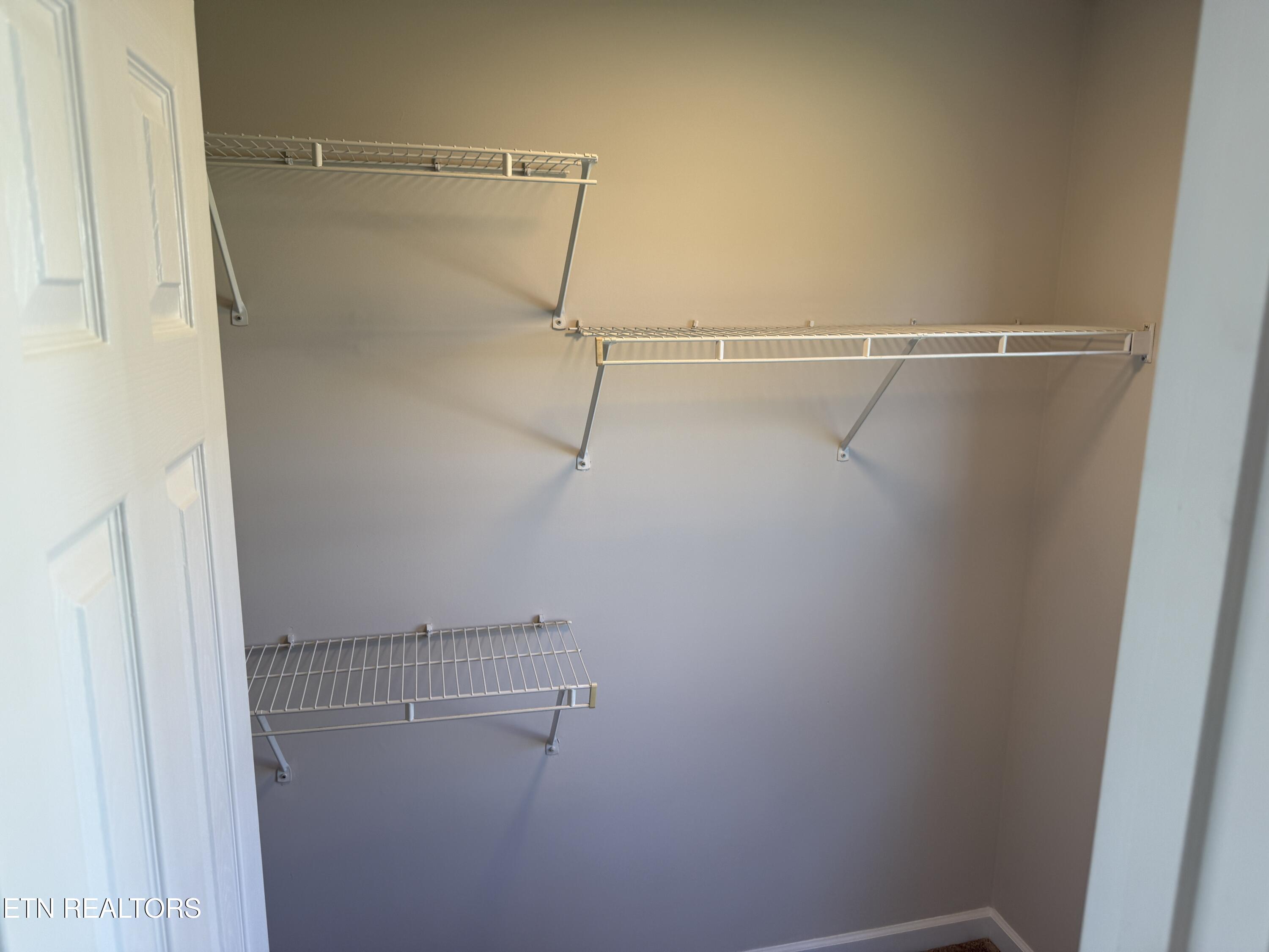 131 Autumn Drive Clinton TN 37716