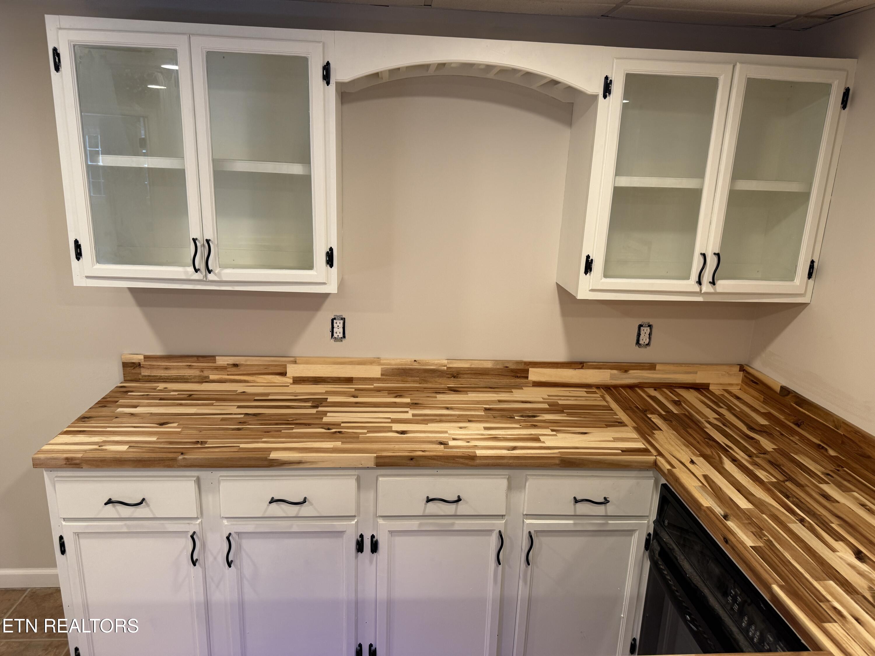 131 Autumn Drive Clinton TN 37716