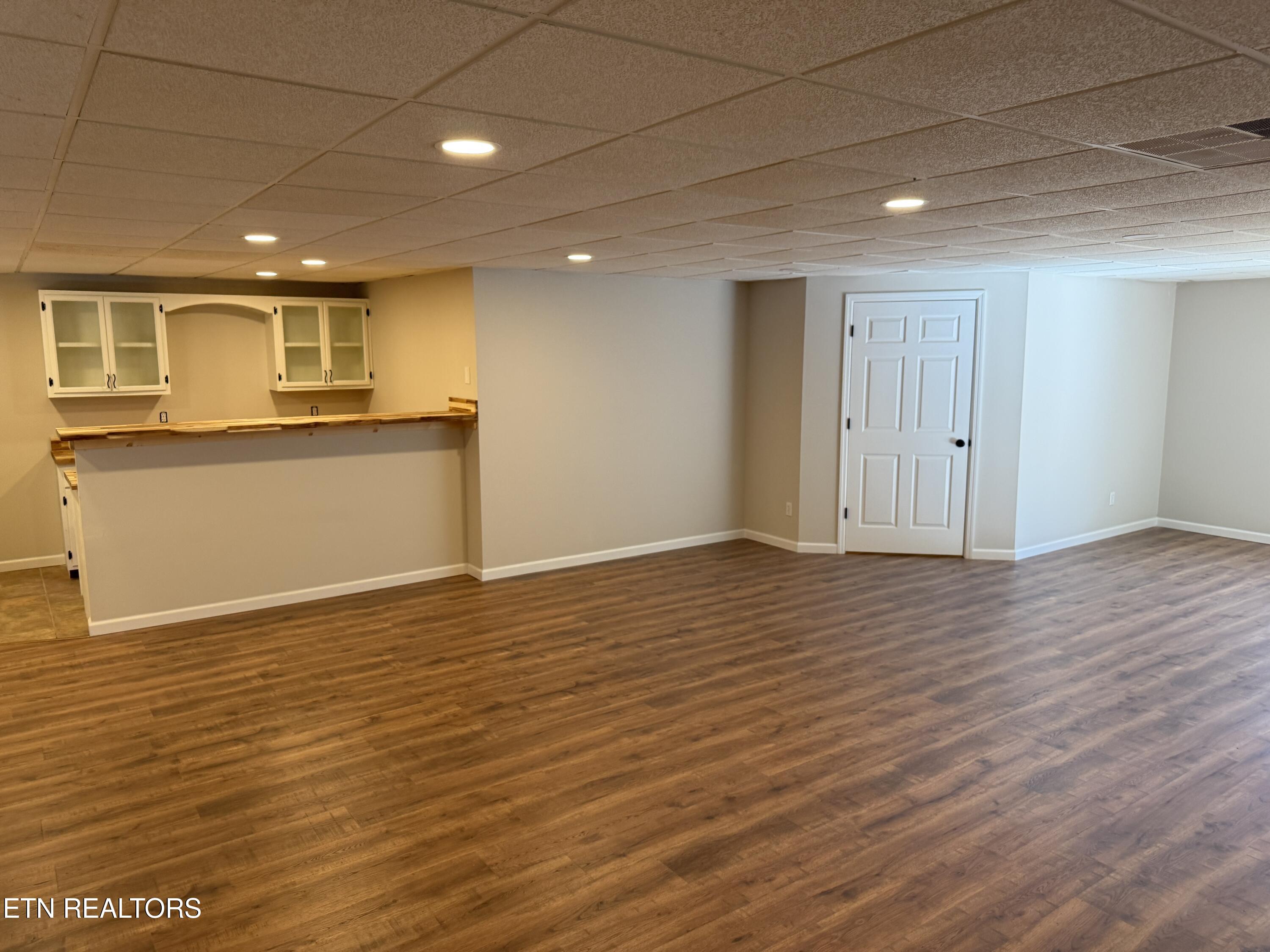 131 Autumn Drive Clinton TN 37716