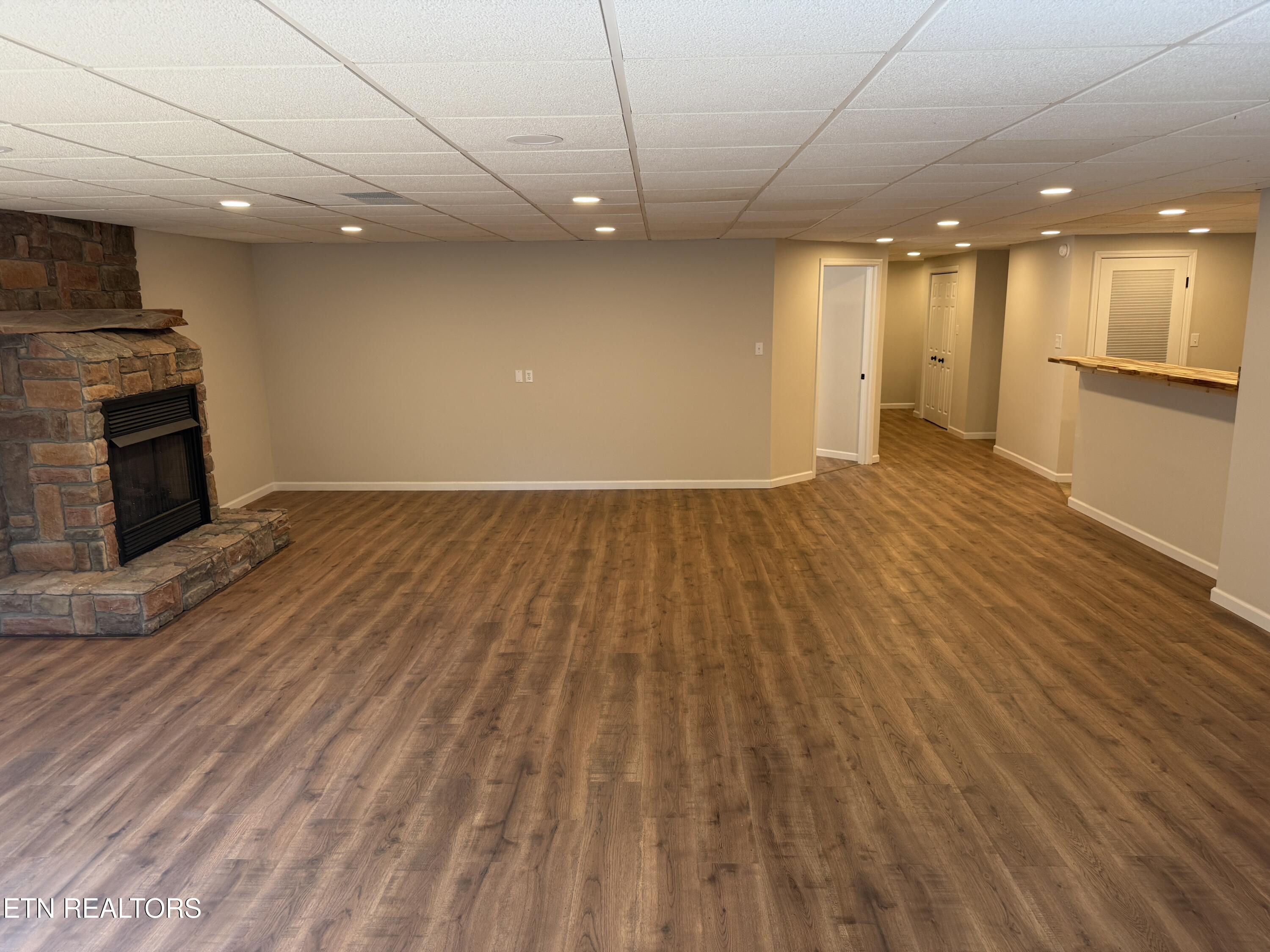 131 Autumn Drive Clinton TN 37716