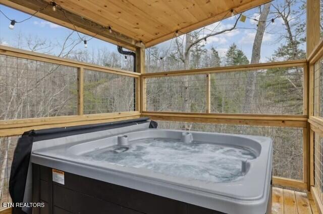 2017 Ridgecrest Loop Lane Sevierville TN 37876