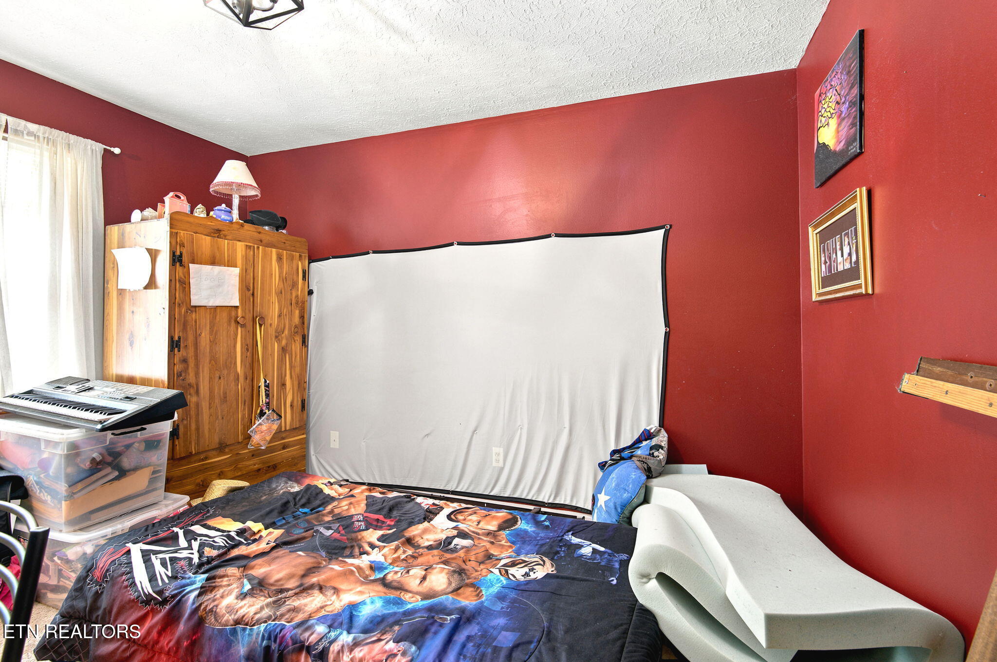 101 Decoy Lane Clinton TN 37716
