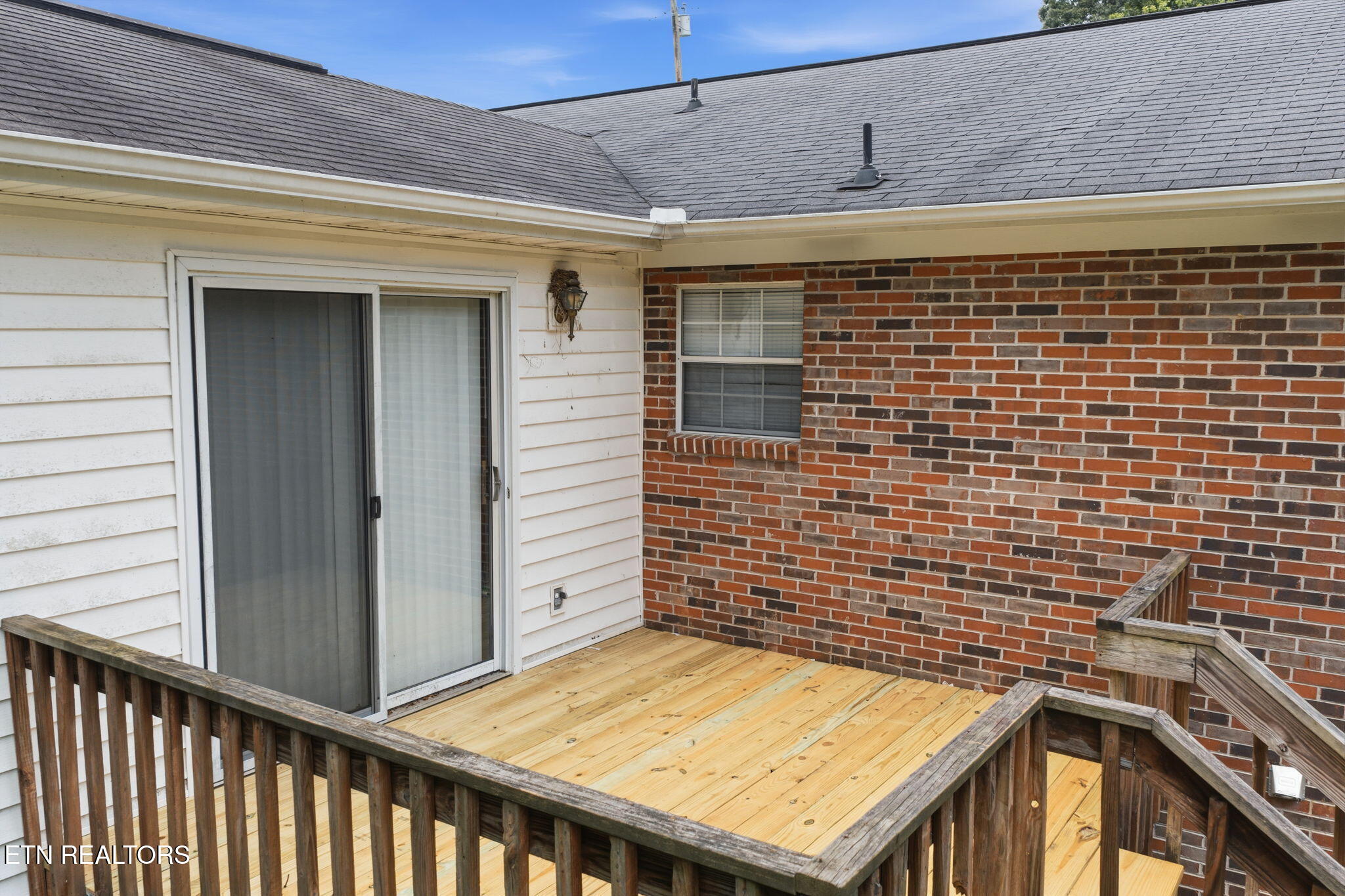 101 Decoy Lane Clinton TN 37716