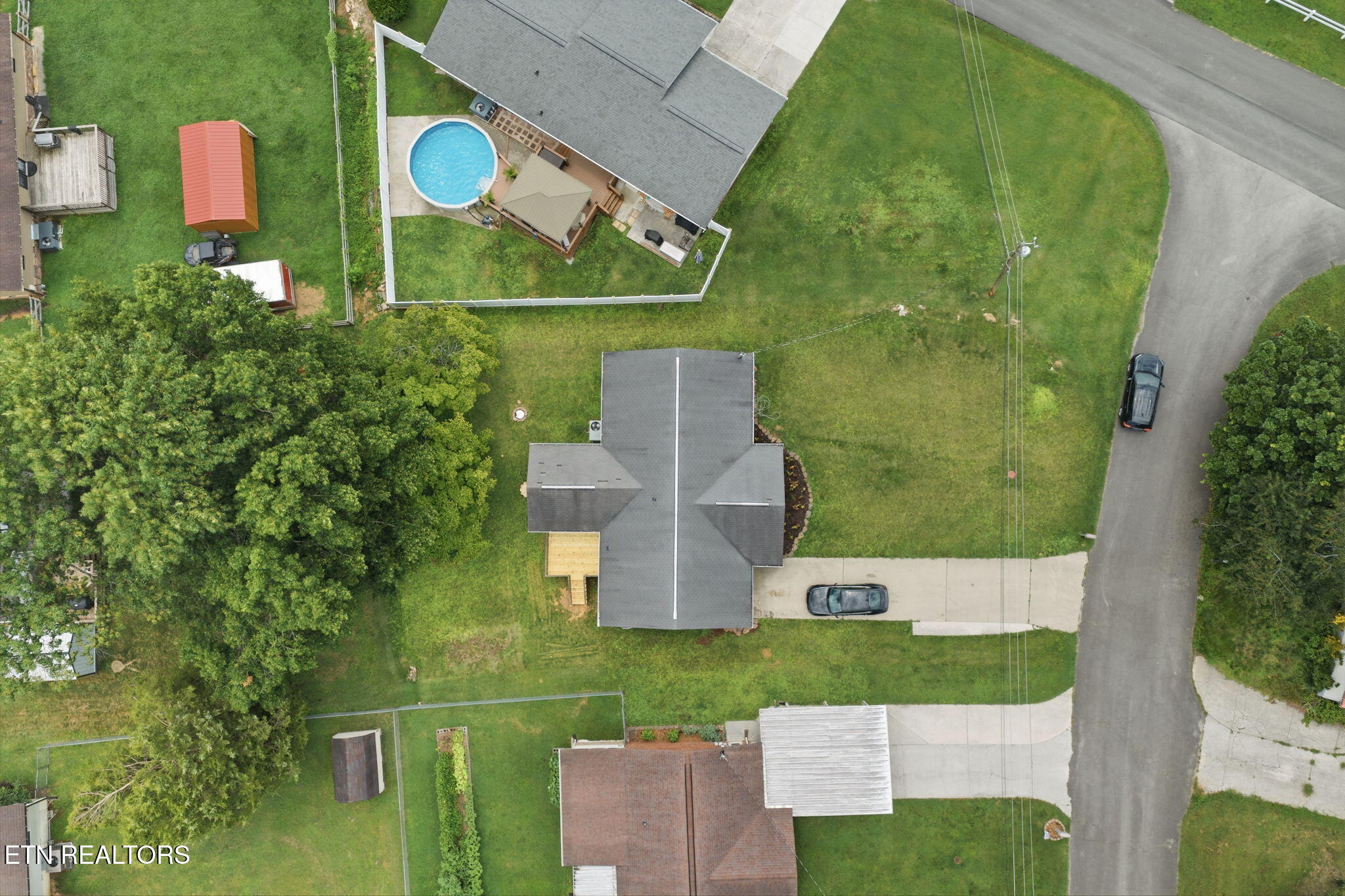 101 Decoy Lane Clinton TN 37716