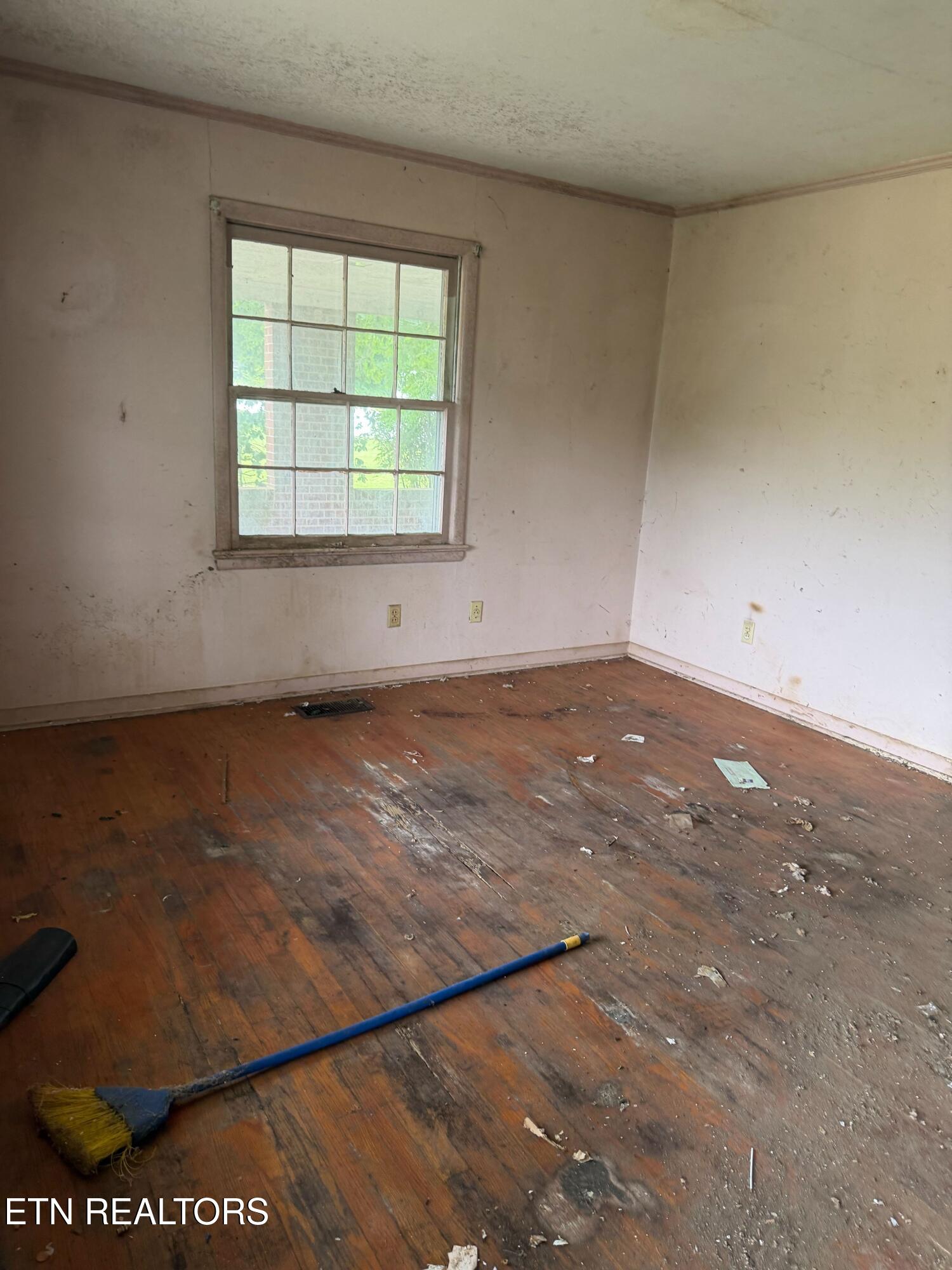 4477 Enka Highway Morristown TN 37813