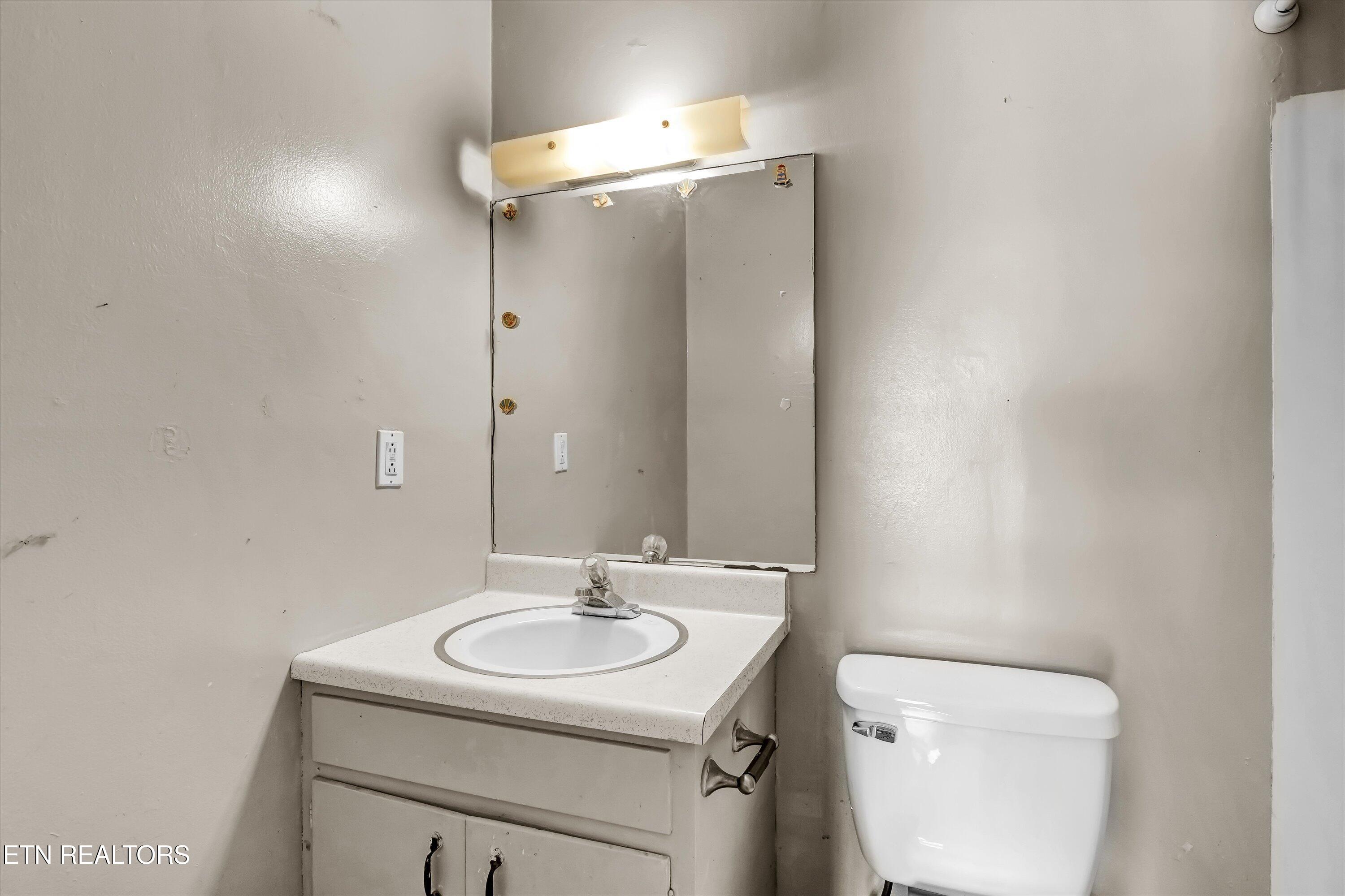 1305 Topside View Drive Maryville TN 37803