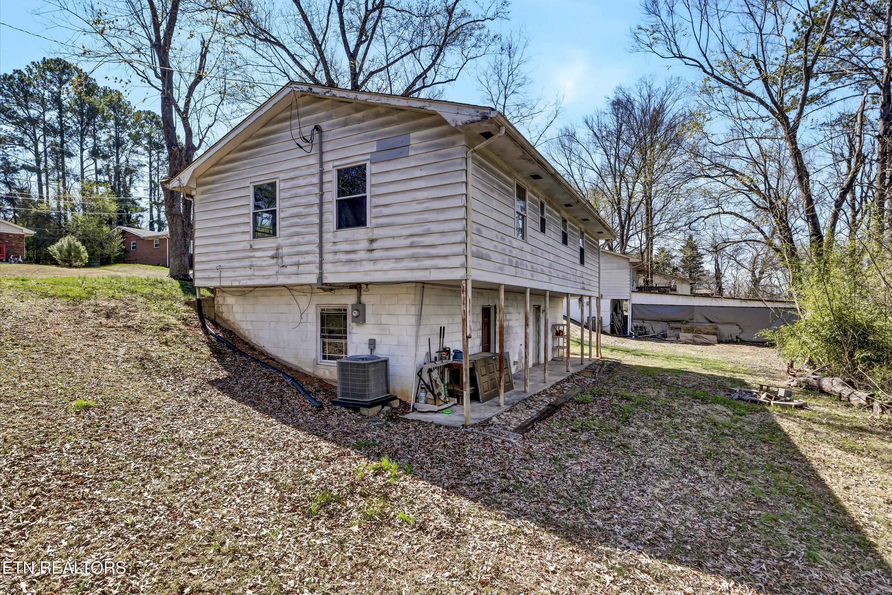 1305 Topside View Drive Maryville TN 37803