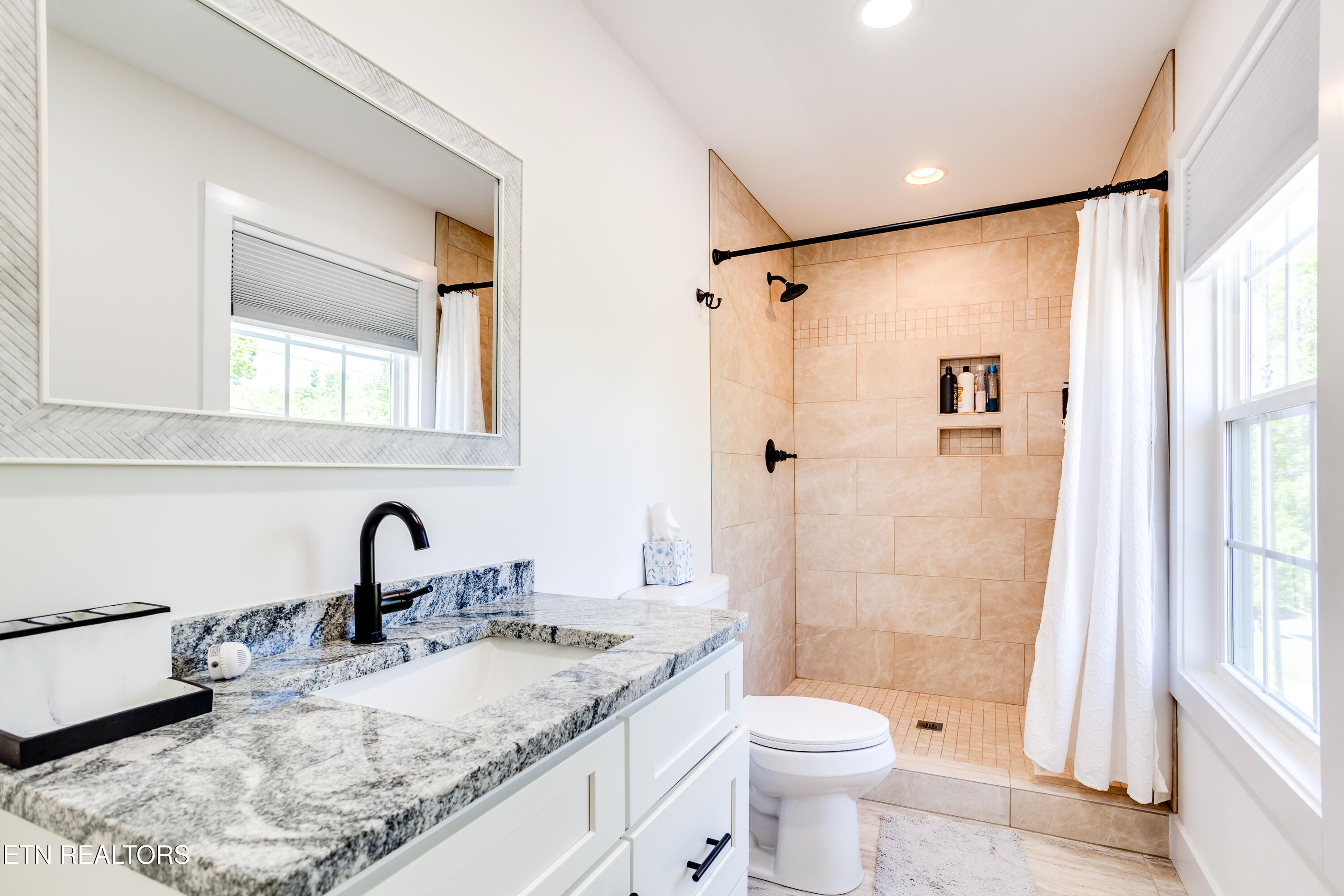 170 Sunset Boulevard Maynardville TN 37807