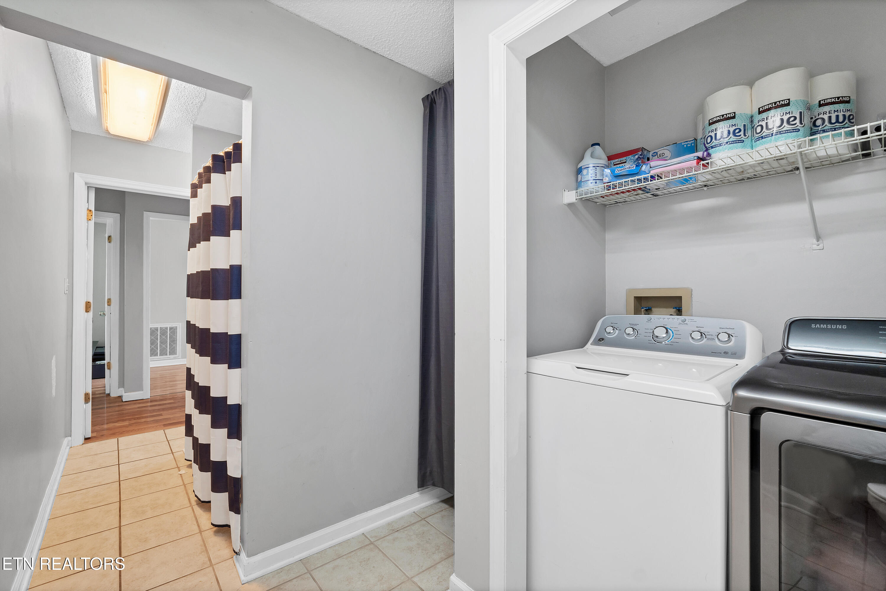 1521 Cherry Drive Maryville TN 37804