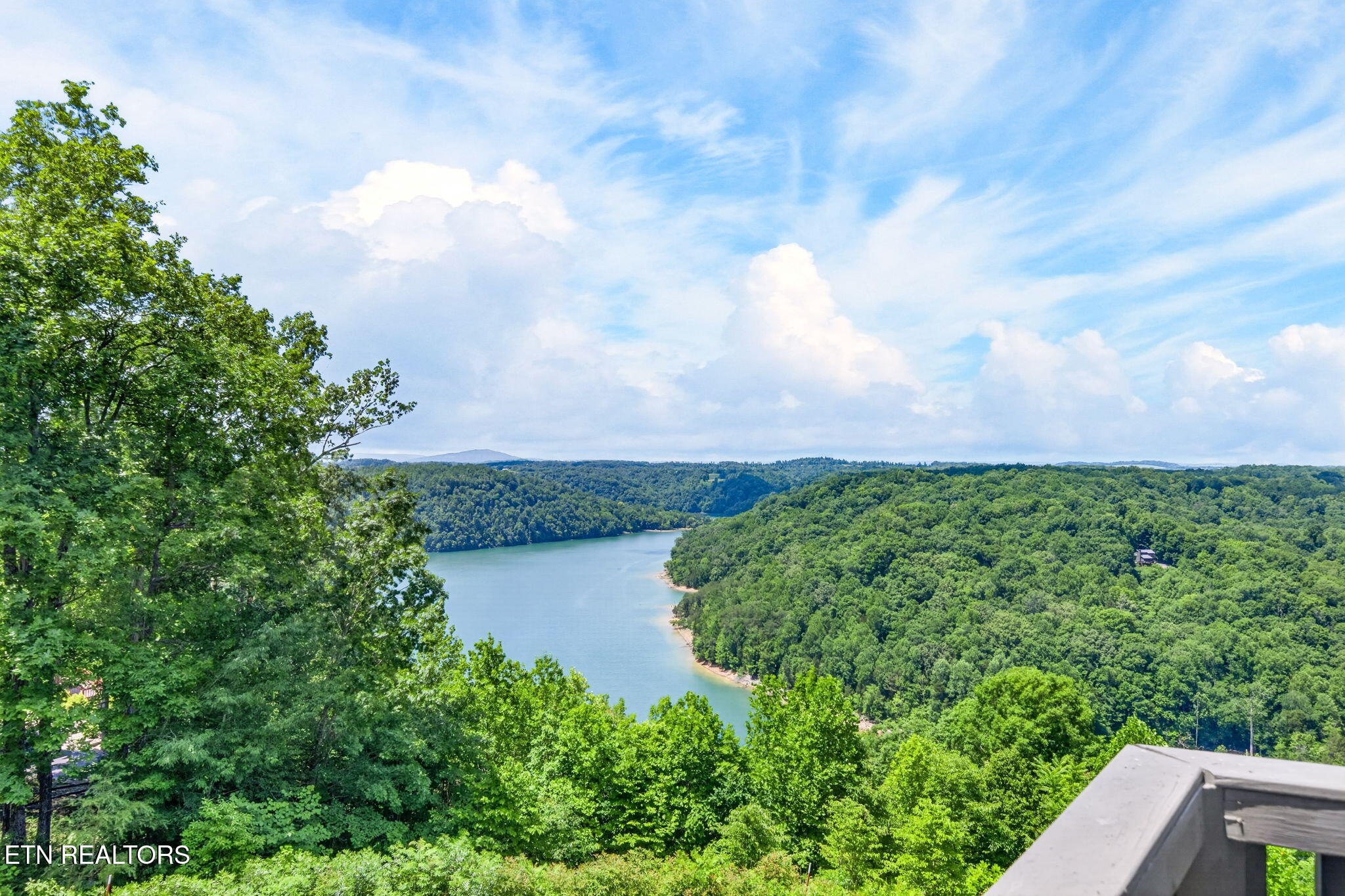 2051 Scenic View Court Byrdstown TN 38549